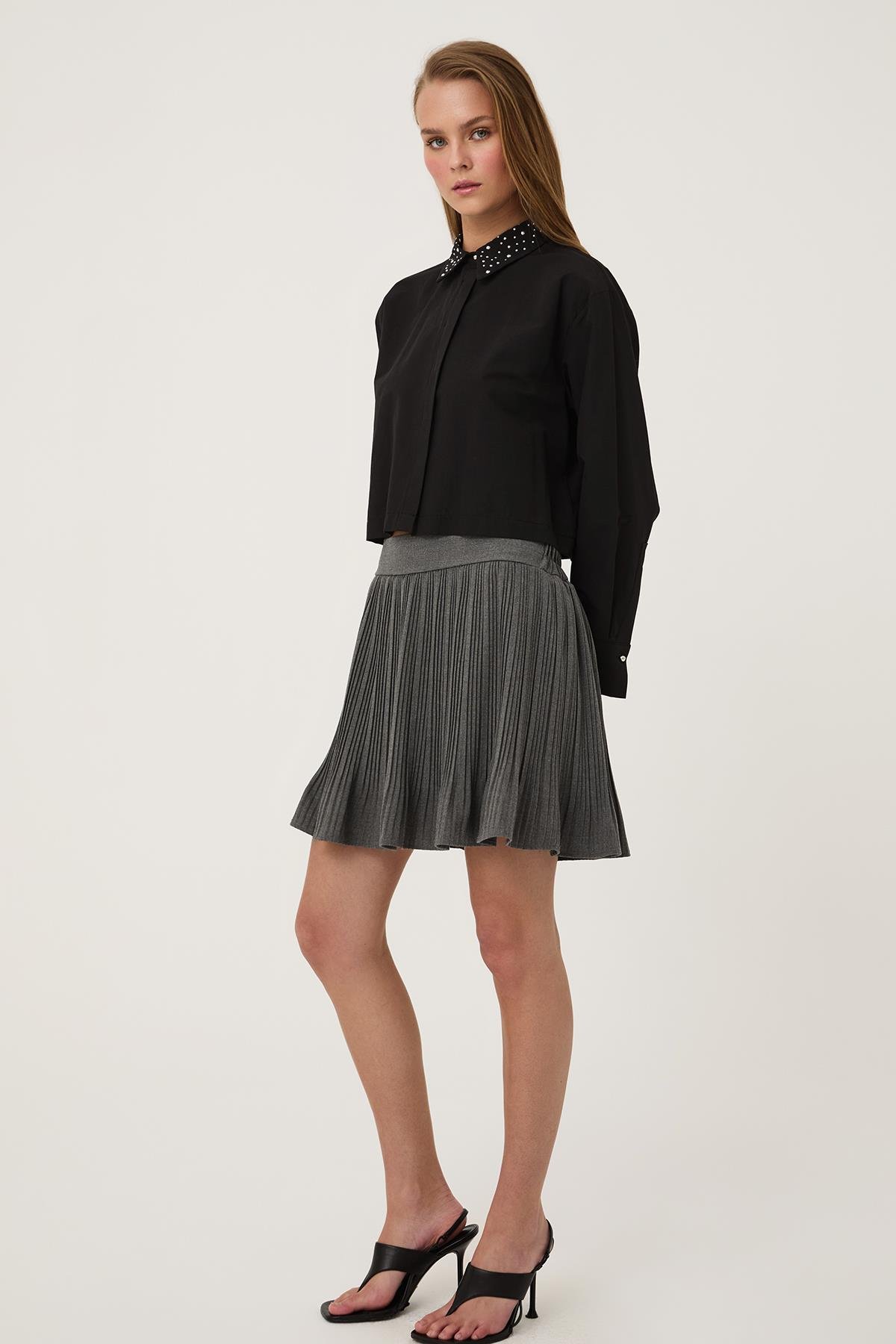 Quzu Pile Detaylı Etek Koyu Gri