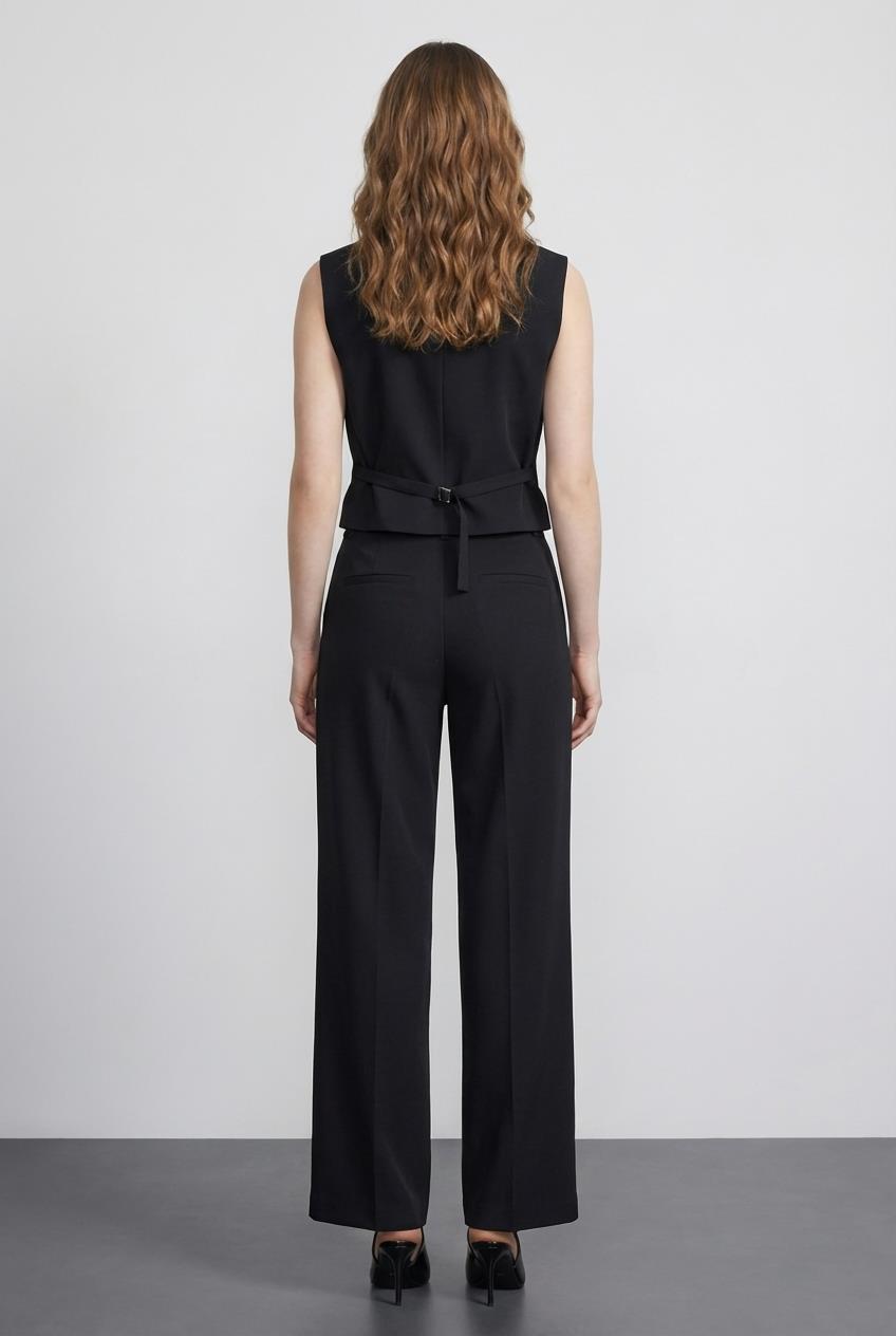 Quzu Pilise Detaylı Cepli Pantolon Siyah