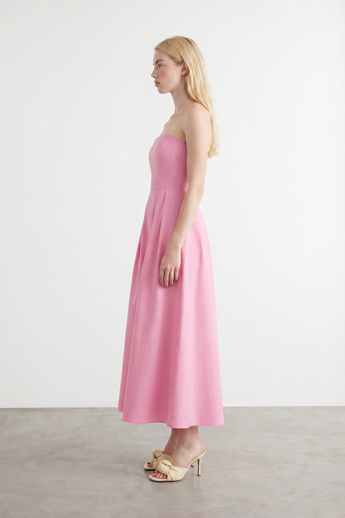 Quzu Straplez Midi Boy Elbise Pembe