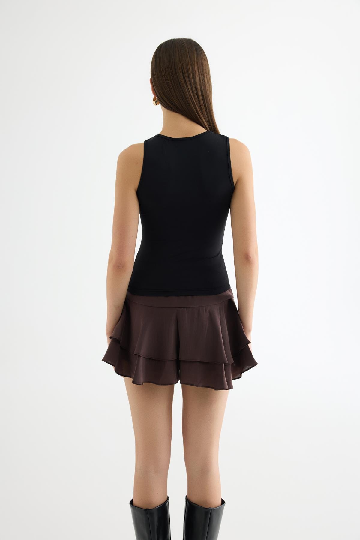 Quzu Toka Detaylı Asimetrik Bluz Siyah