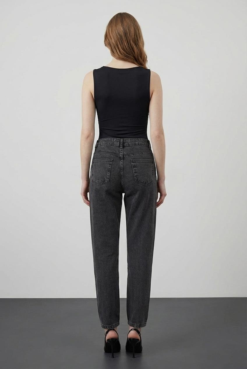 Quzu Toka Detaylı Bluz Siyah