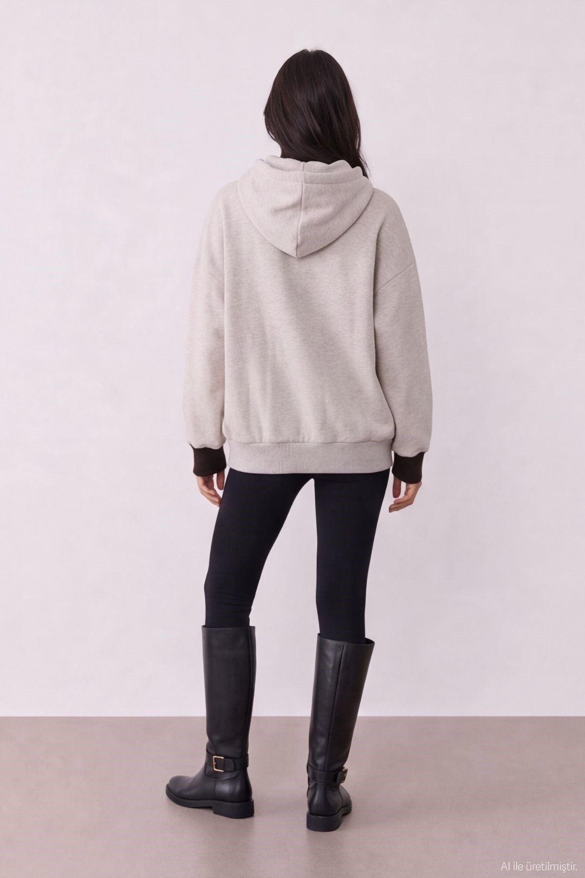 Quzu Triko Detaylı Nakışlı Sweatshirt Bejmelanj