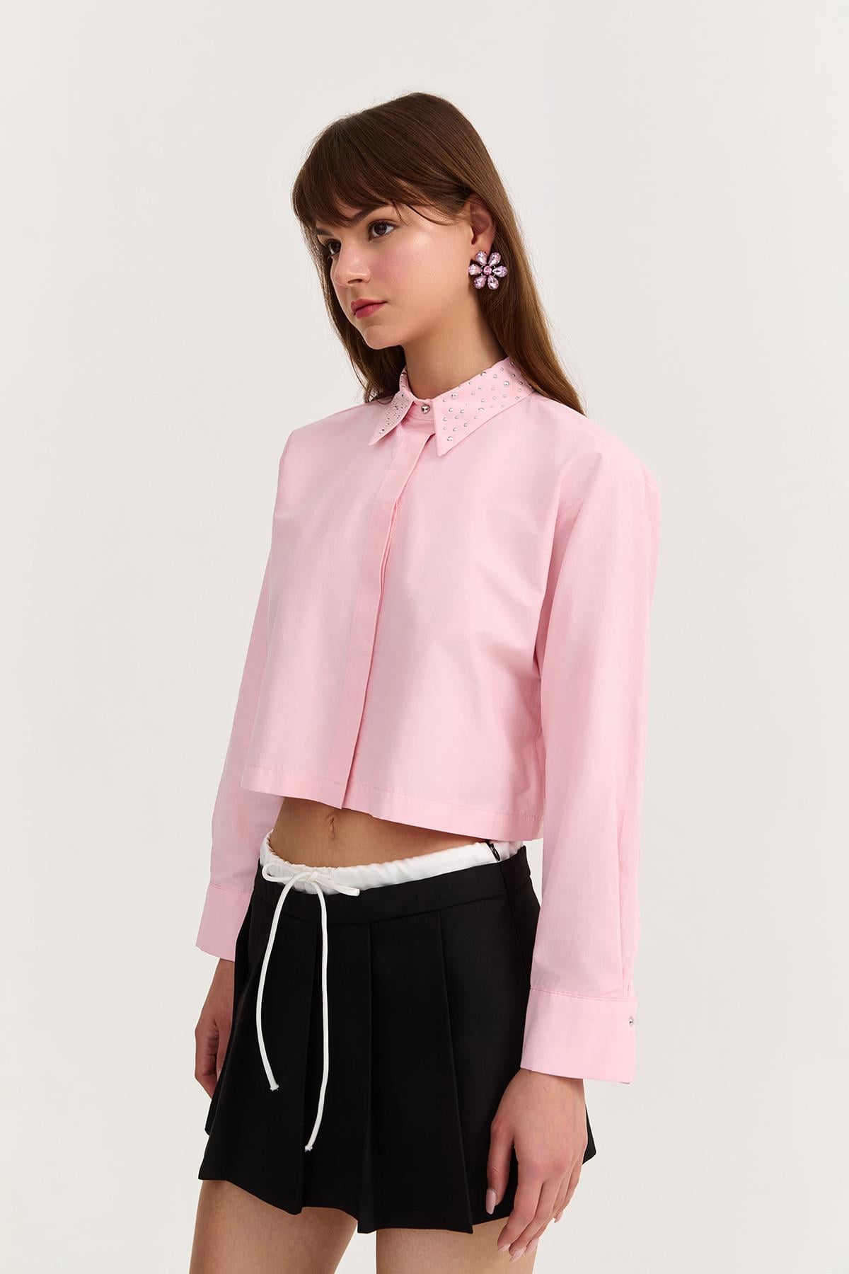 Quzu Trok Detaylı Crop Gömlek Pembe