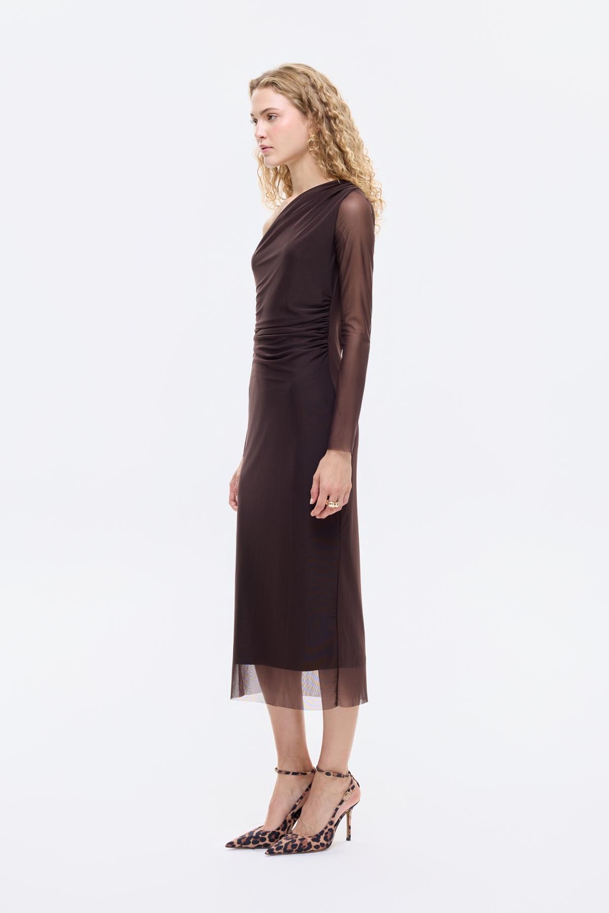 Quzu Tül Detaylı Elbise Kahve