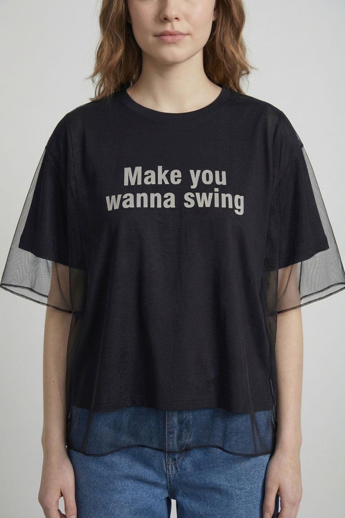 Quzu Tül Detaylı Kısa Kollu T-shirt Siyah