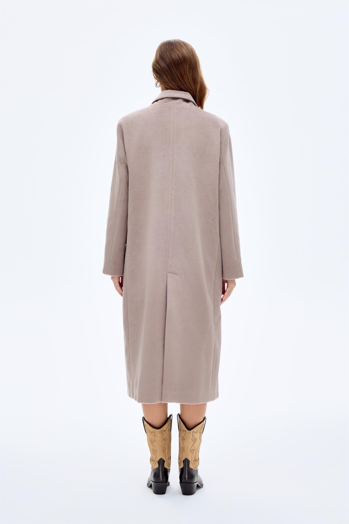 Quzu Vatkalı Arkası Yırtmaçlı Kaban Vizon