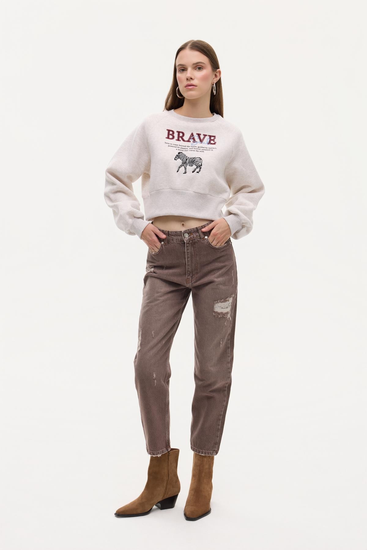 Quzu Yırtık Detaylı Denim Pantolon Kahve