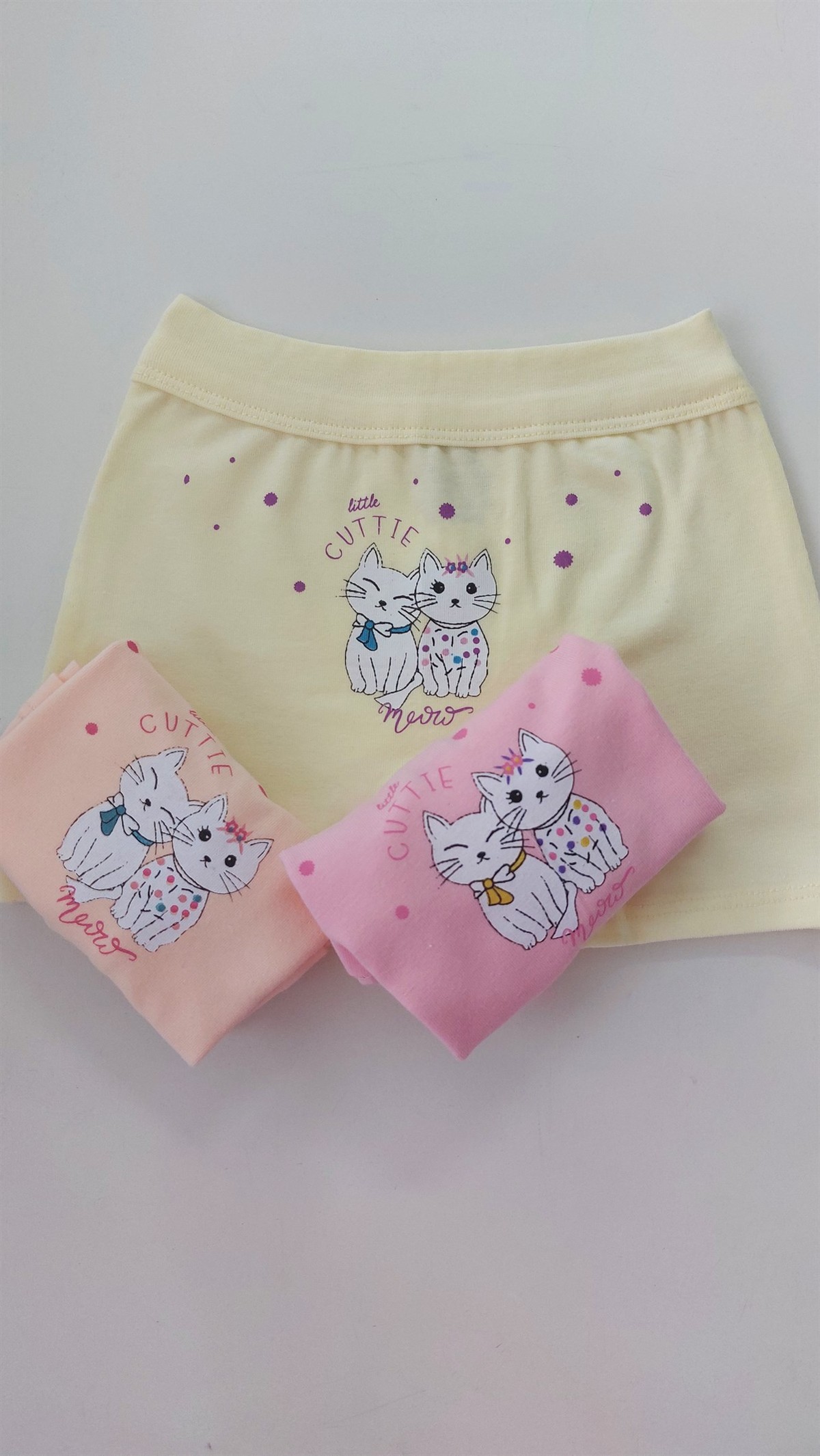 Baykar Kız Çocuk Desenli Boxer Şort 3'lü Paket 5261-3 Sarı