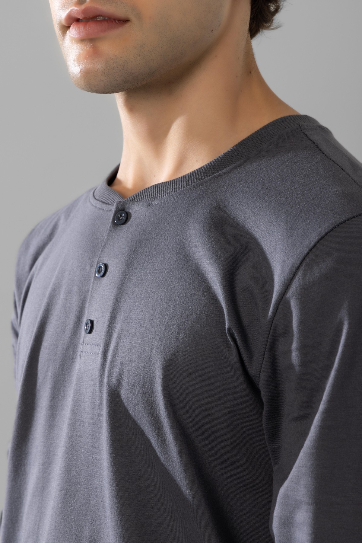 Erkek Pamuklu Bisiklet Yaka Baskılı Uzun Kollu Pijama Takımı 9804 Gri