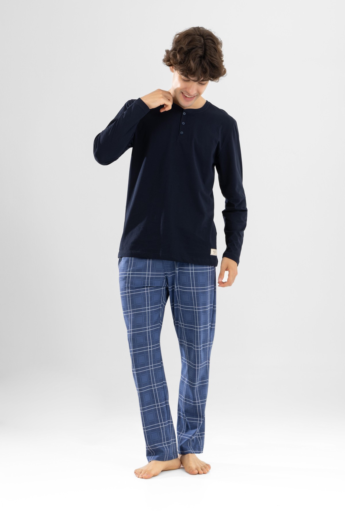 Erkek Pamuklu Bisiklet Yaka Baskılı Uzun Kollu Pijama Takımı 9803 Lacivert