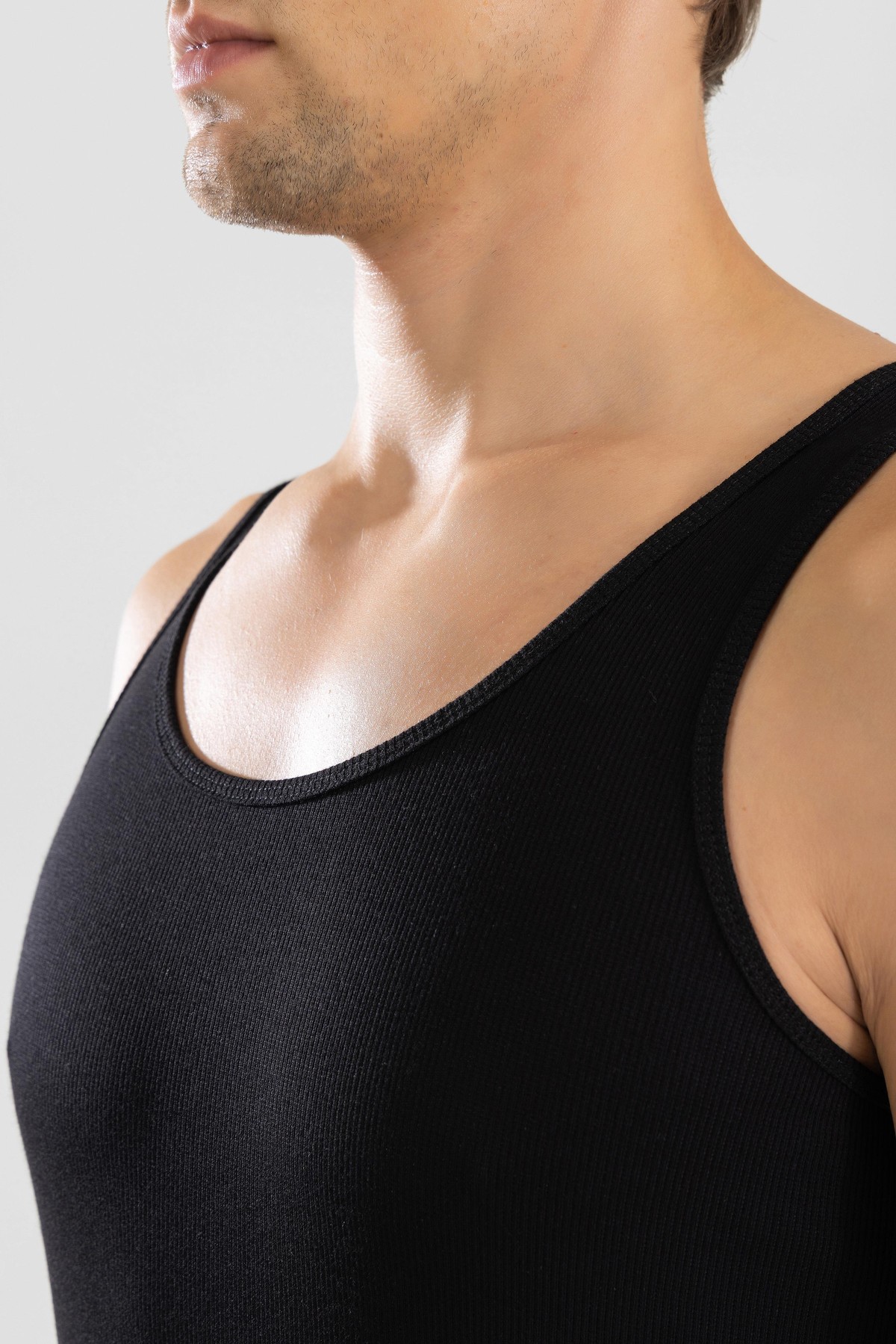 Erkek Slim Fit Esnek Pamuklu Kaşkorse Atlet Siyah