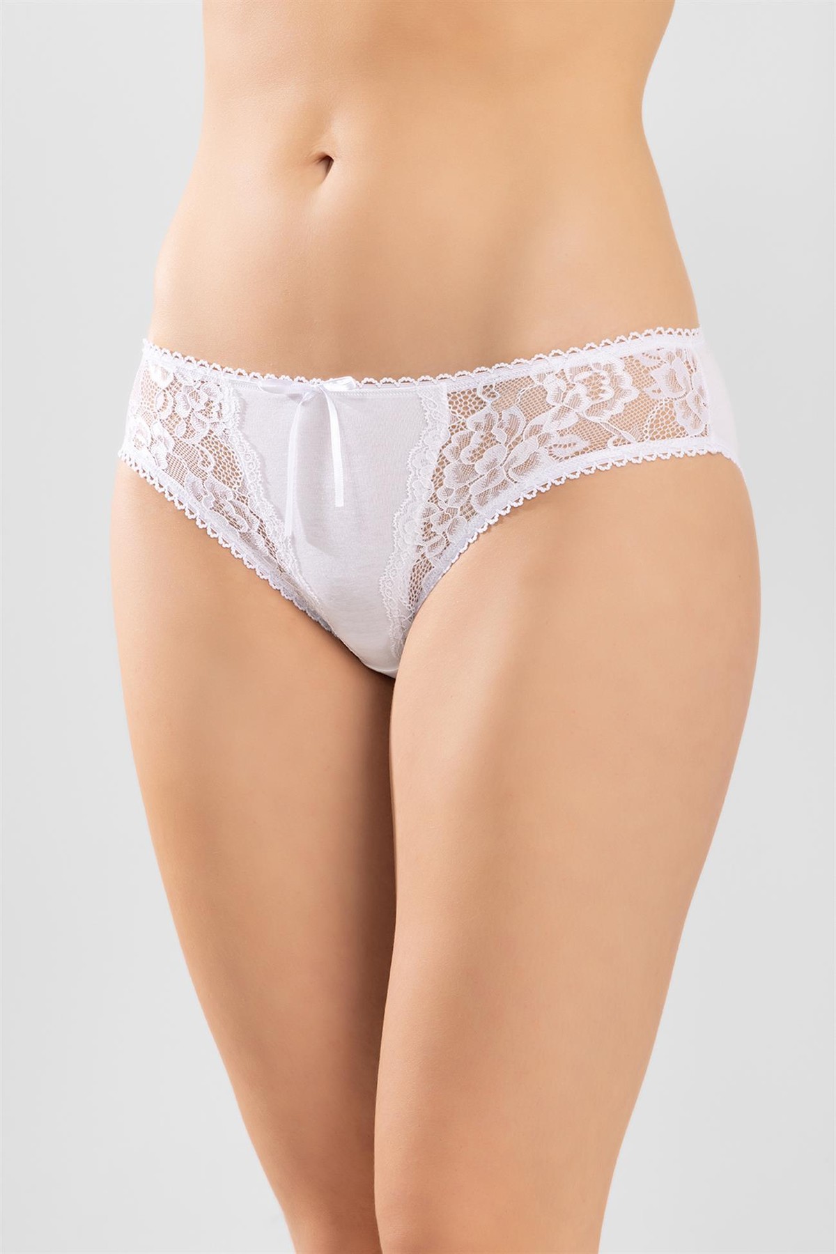 Kadın Pamuklu Bikini Kesim Dantelli Külot 3'lü Paket Beyaz