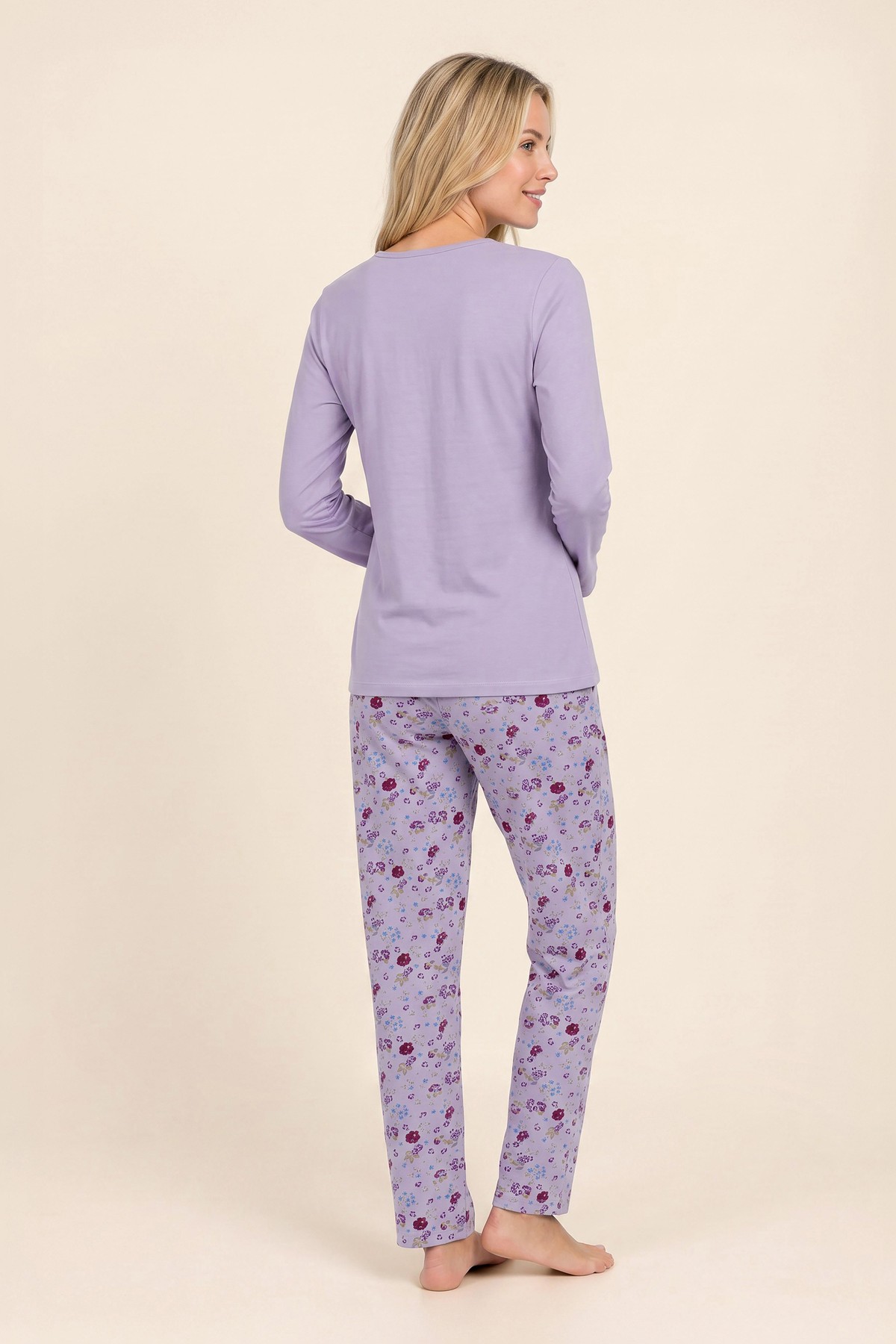 Kadın Pamuklu Bisiklet Yaka Çiçek Baskılı Uzun Kollu Pijama Takımı 9941 Lila