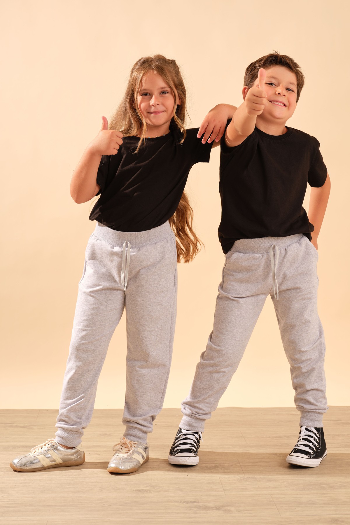 Unisex Çocuk Beli Lastikli Cepli Pamuklu Jogger Eşofman Pantolon 9055 Gri