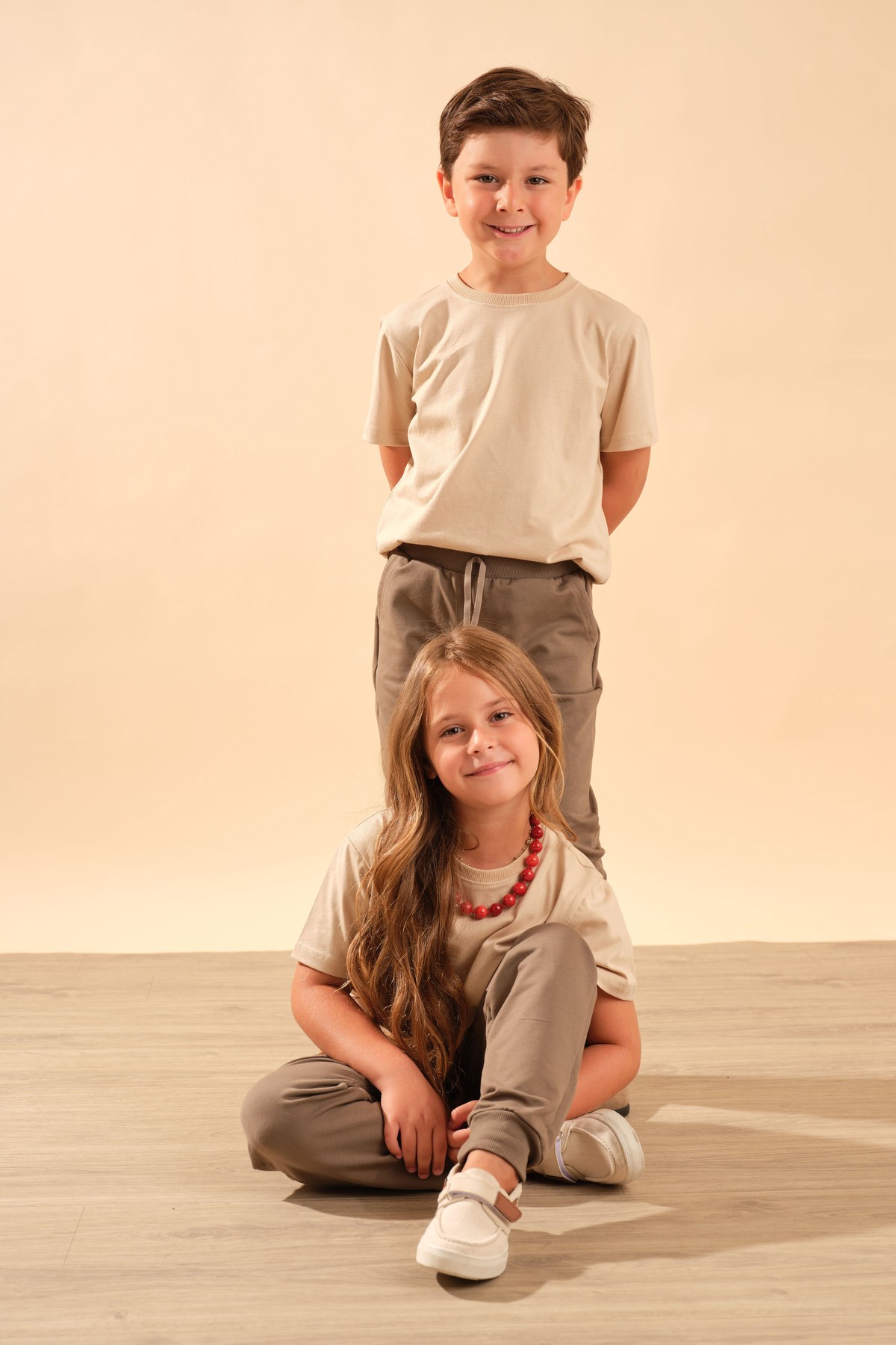 Unisex Çocuk Beli Lastikli Cepli Pamuklu Jogger Eşofman Pantolon 9055 Kahve