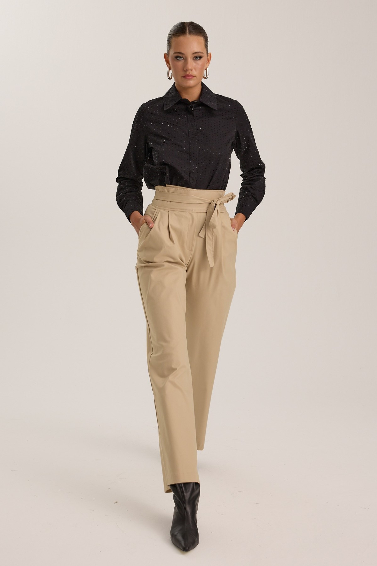 Iconic Fashionista Pant Camel