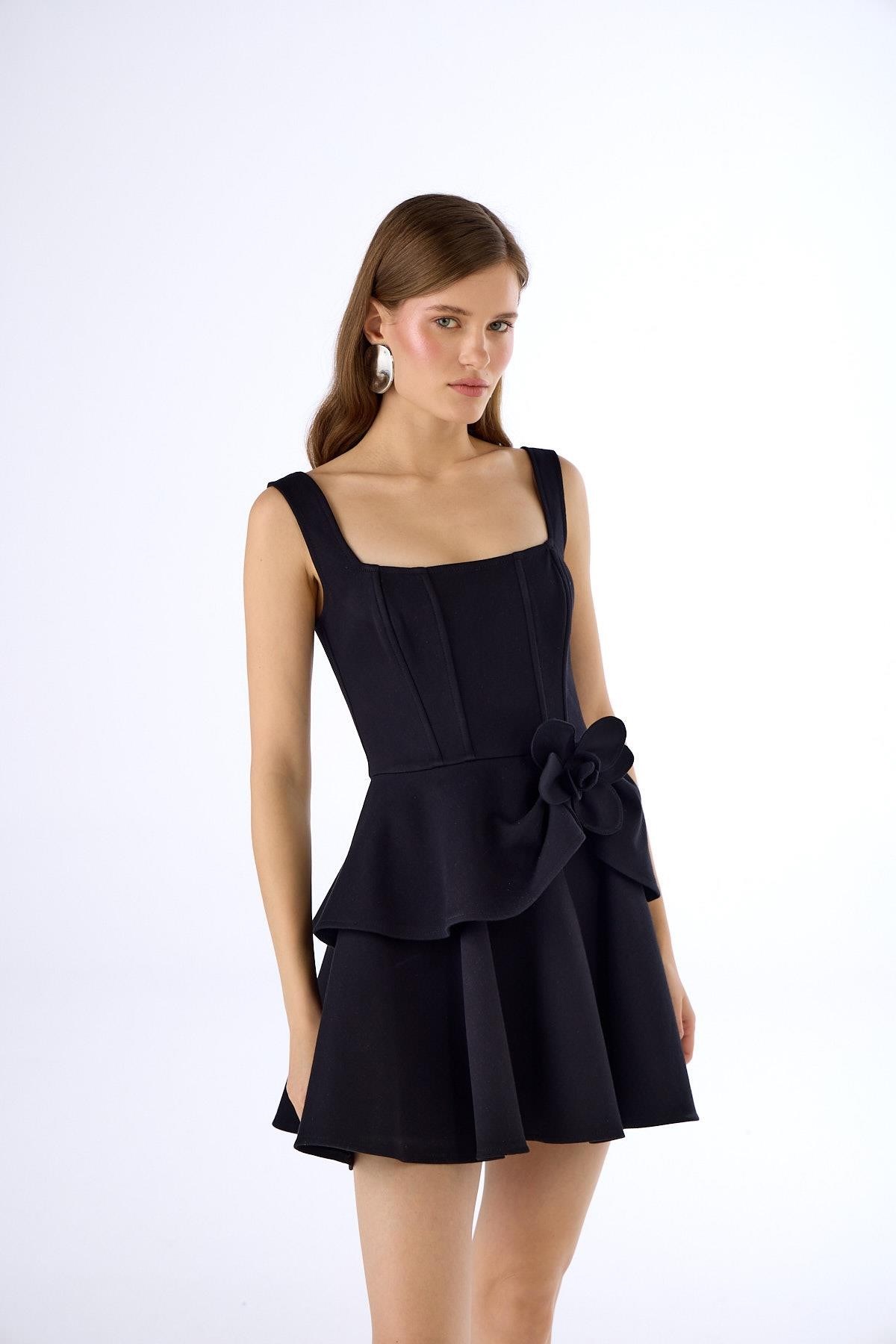 Nok Signature Fleur Essence Mini Dress Black