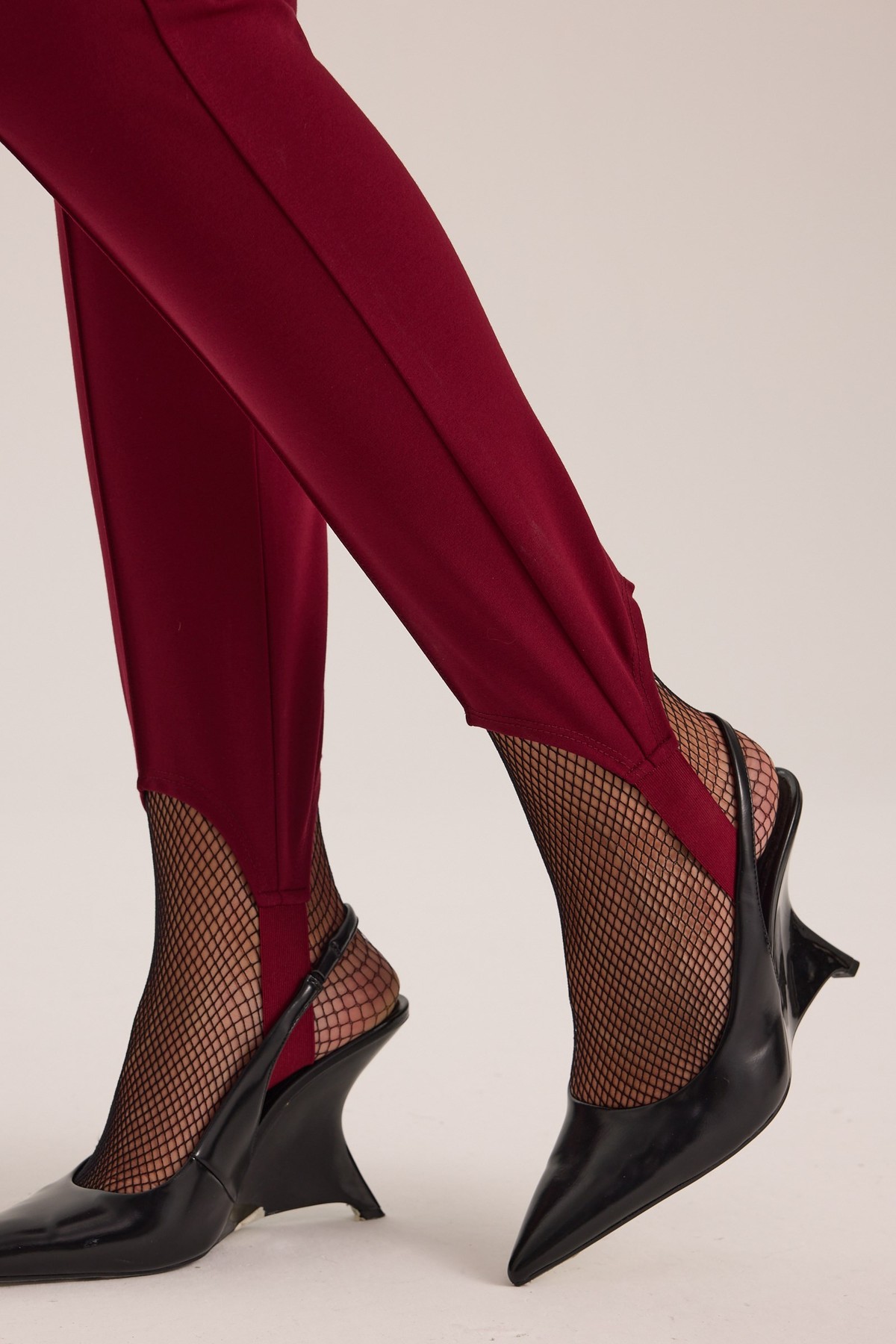 Aura Pants Burgundy