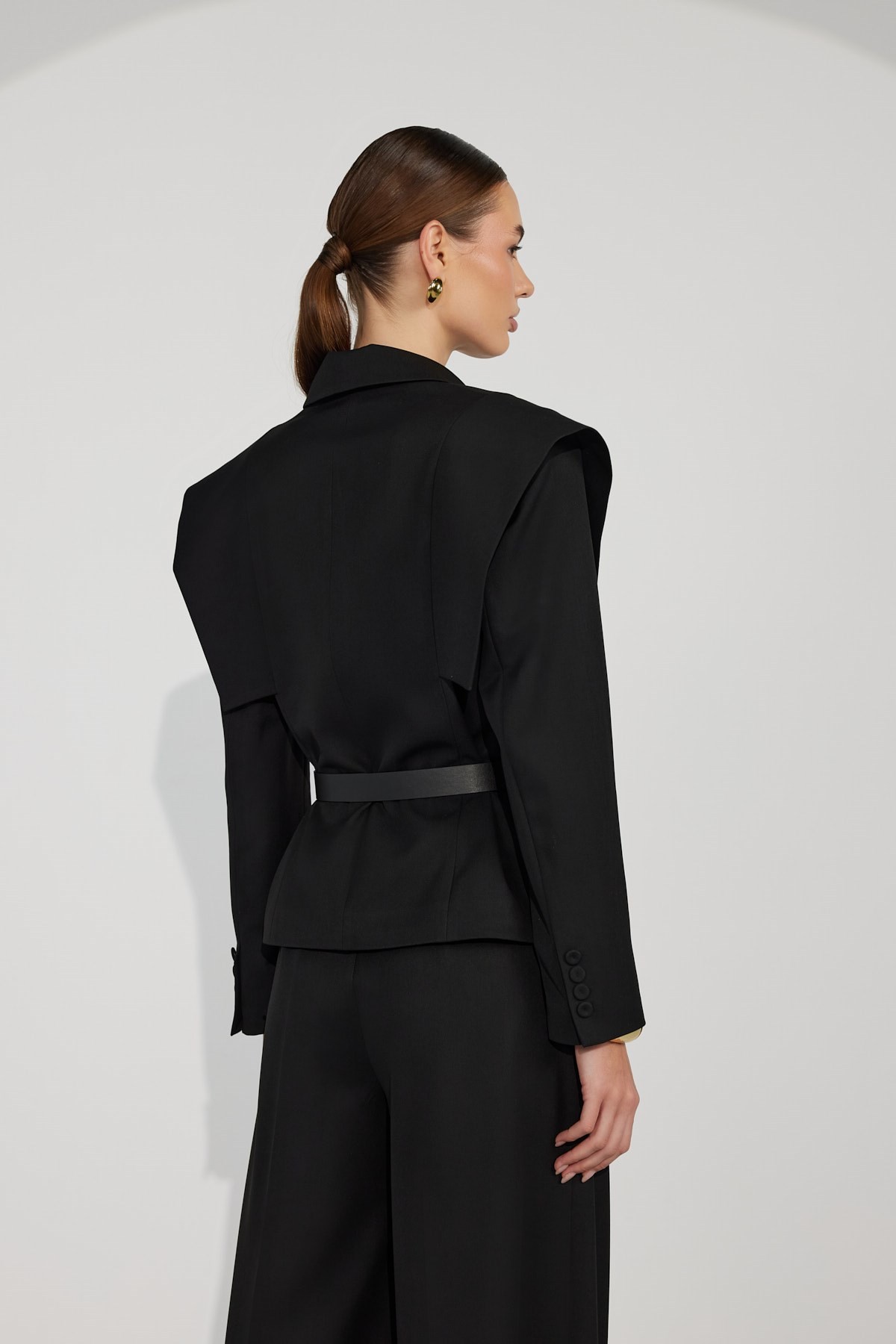 Contour Blazer Black