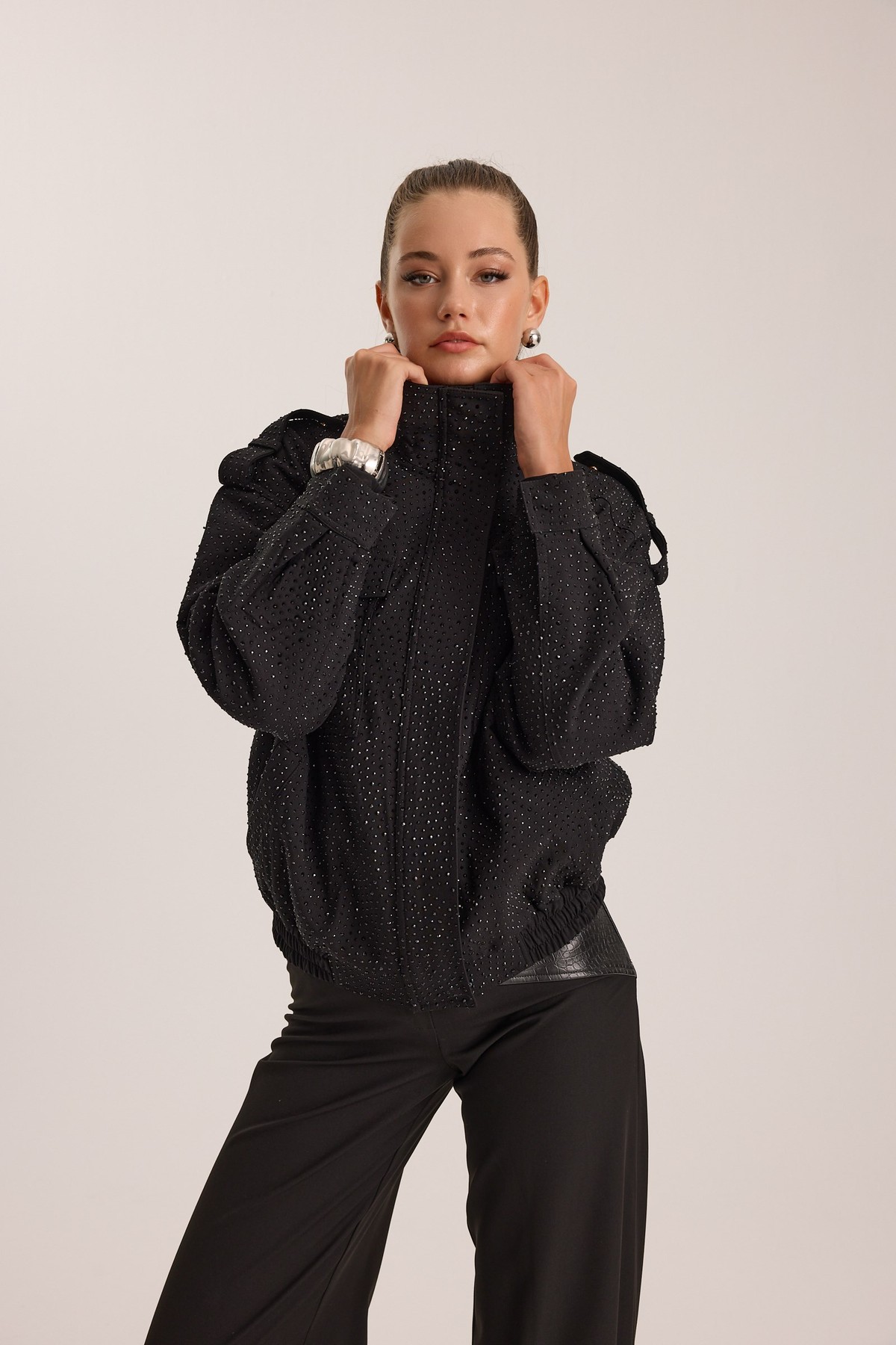 Crystal Life Star Bomber Black