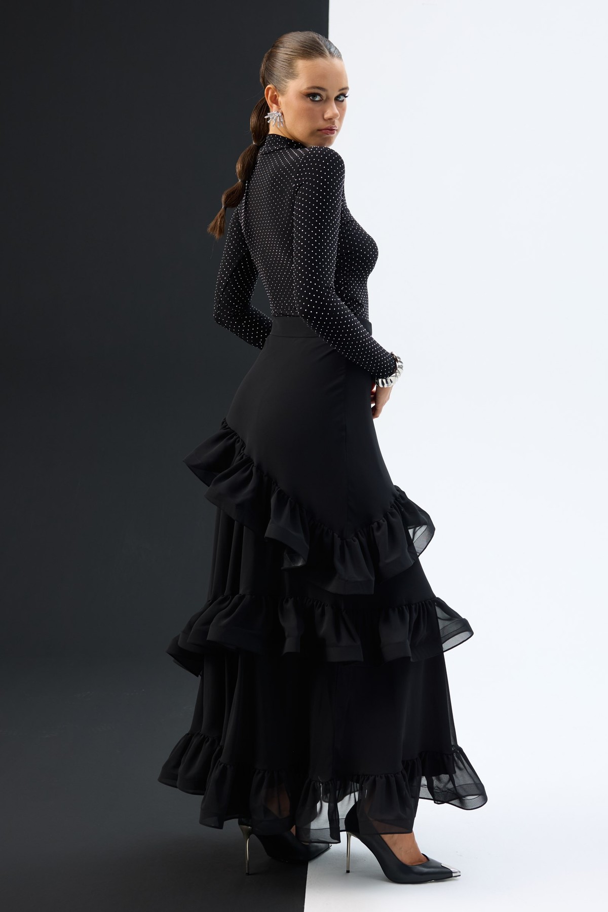 Eternal Flow Maxi Skirt Black