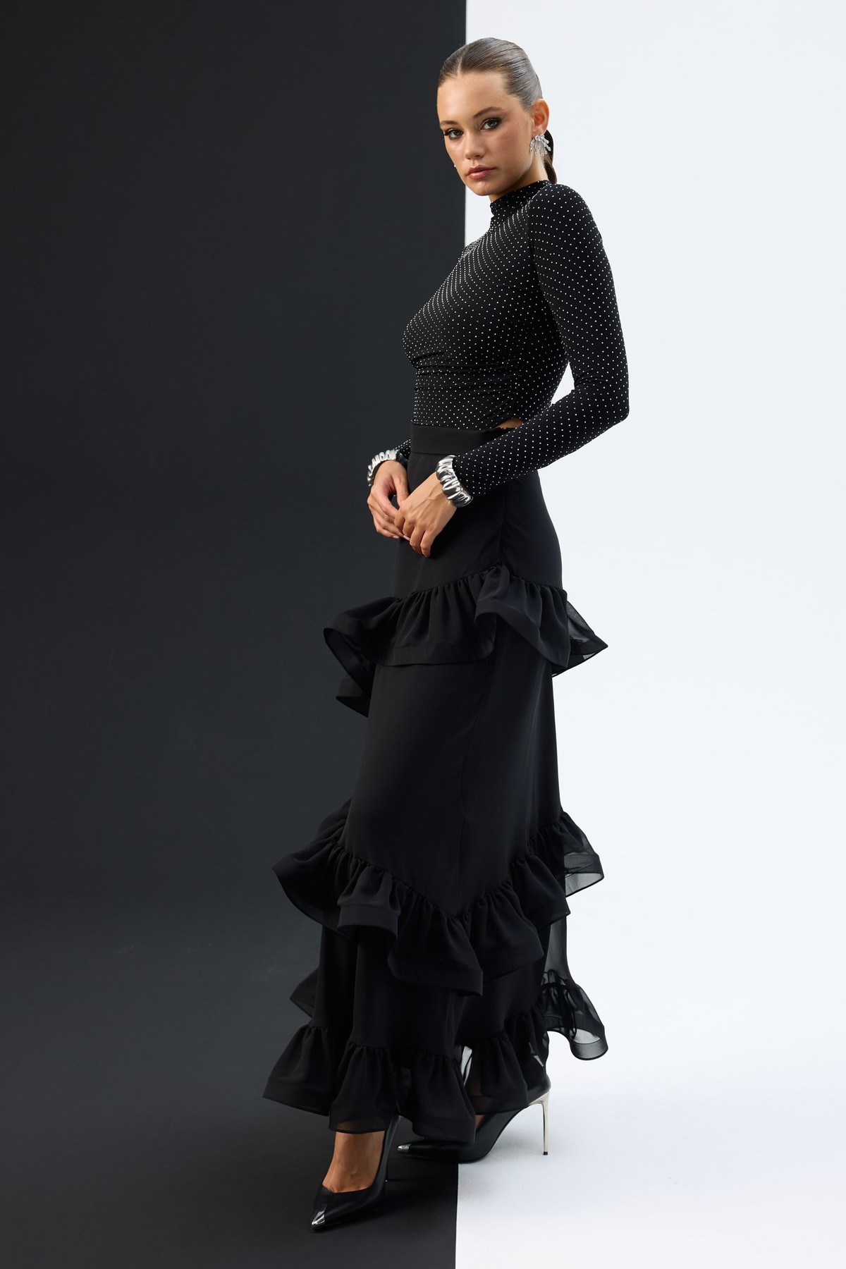 Eternal Flow Maxi Skirt Black