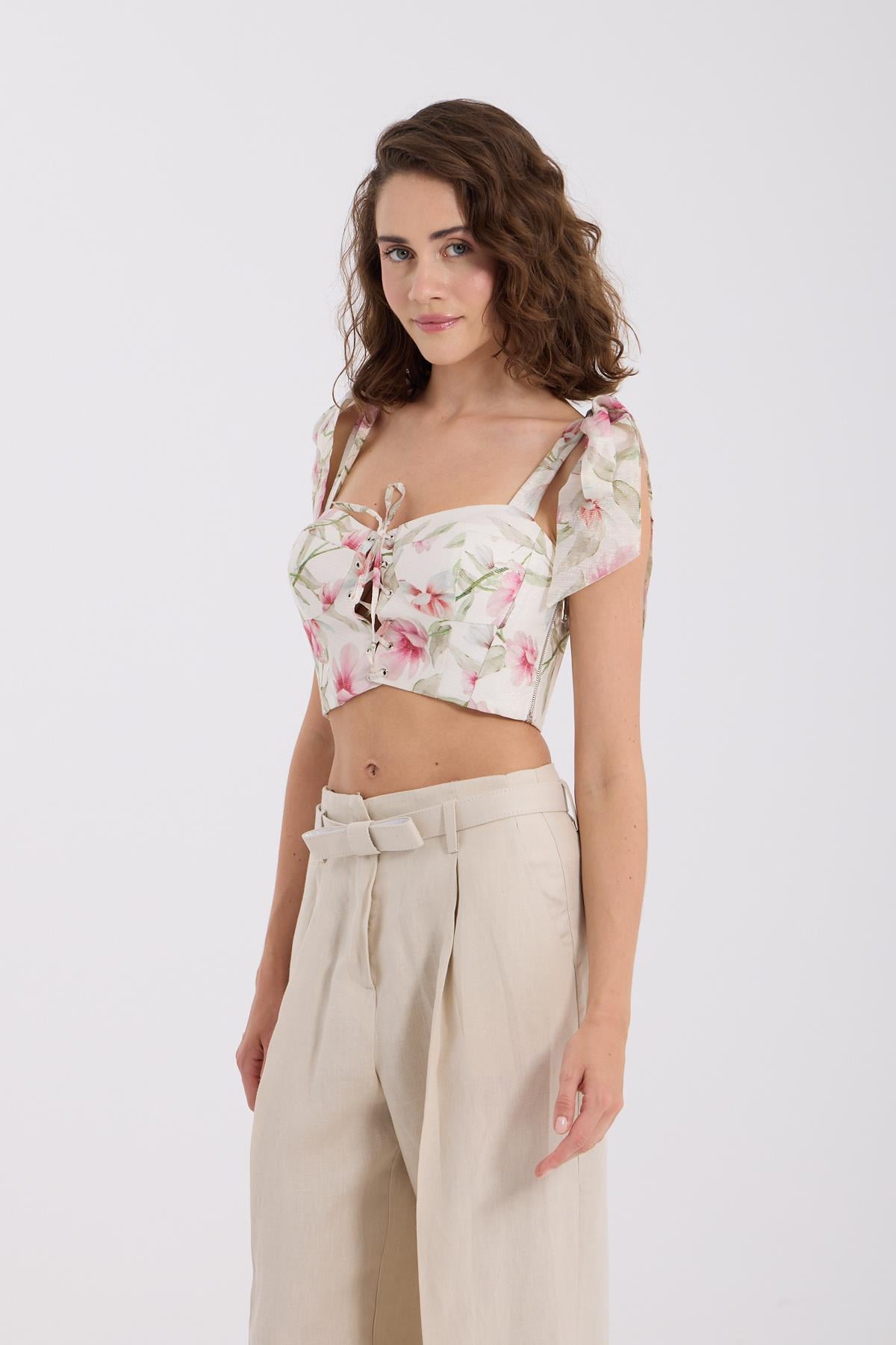 Flower Whisper Büstiyer DESENLİ