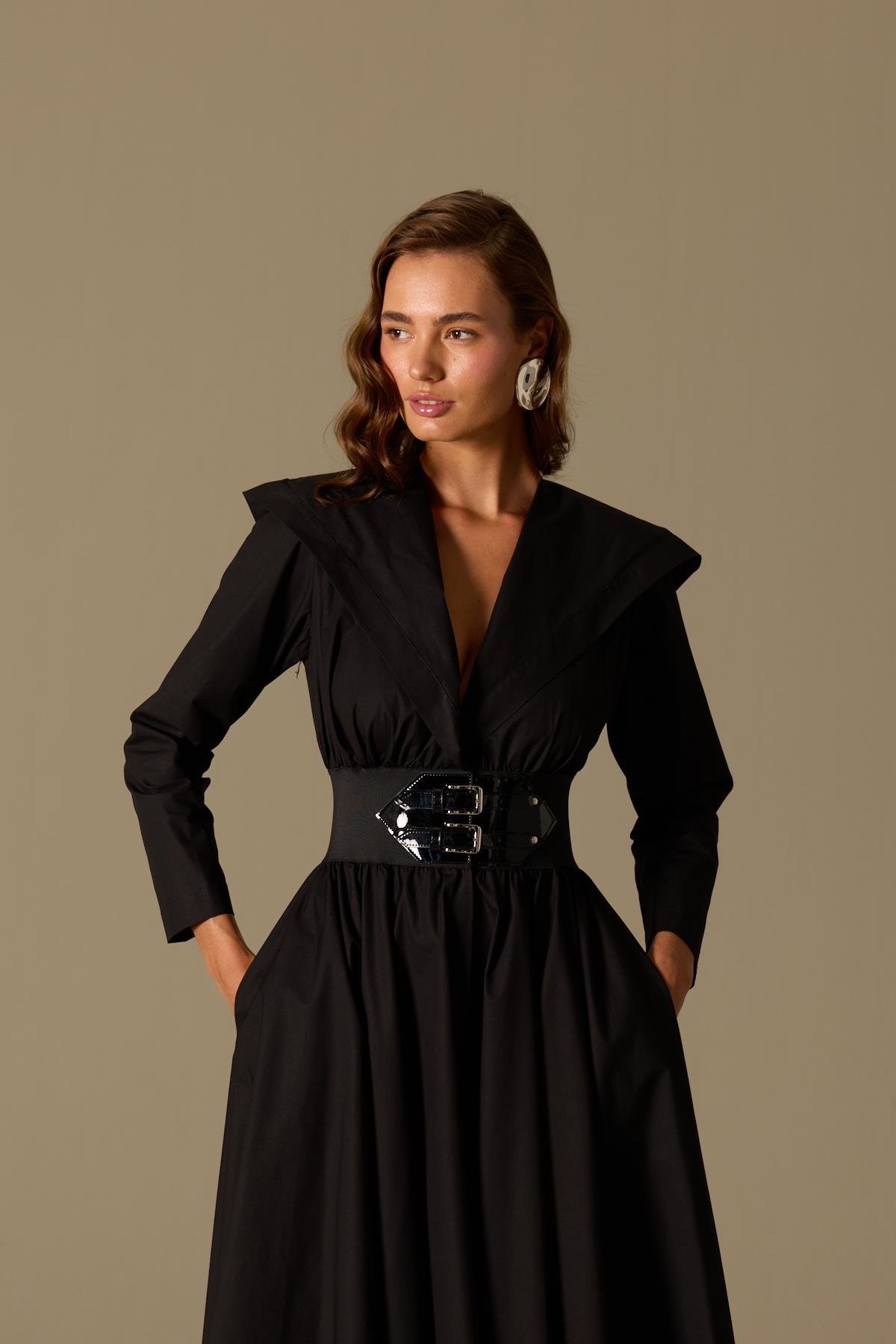 Iconic Archivist Maxi Dress Black
