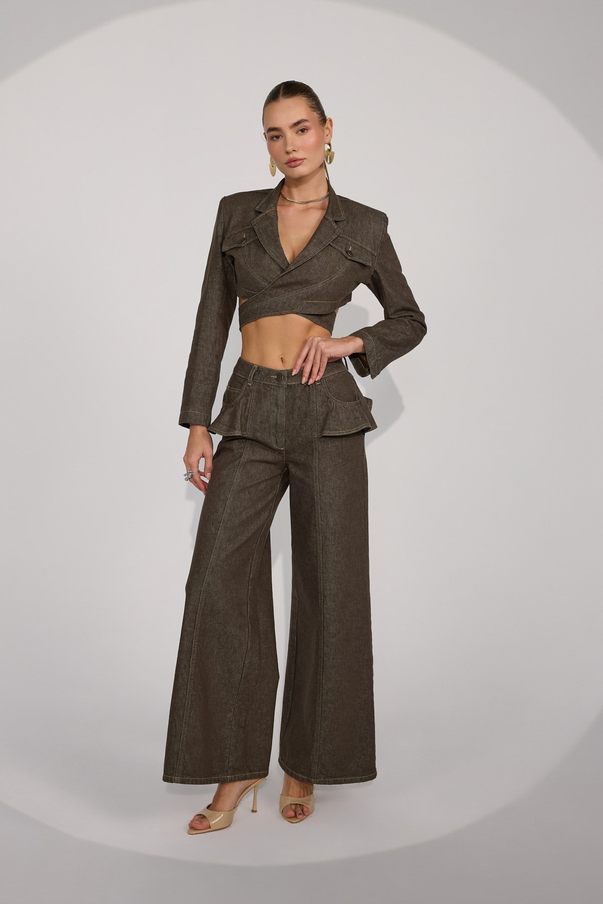 Iconic Carmen Kiss Denim Pants Brown