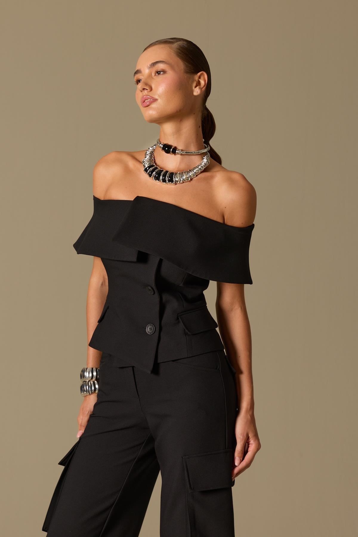 Iconic Carrie Tailored Vest Black
