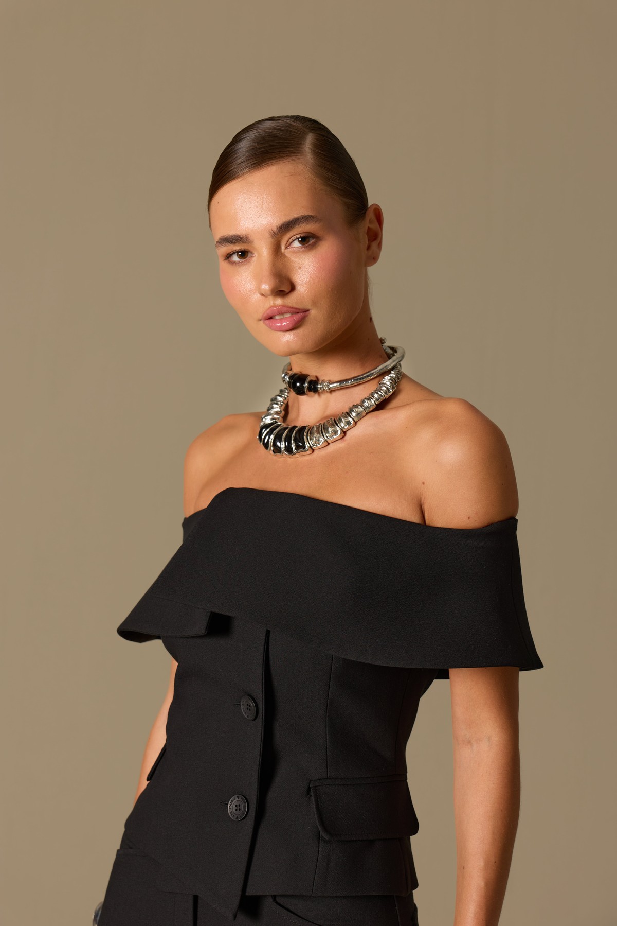 Iconic Carrie Tailored Vest Black