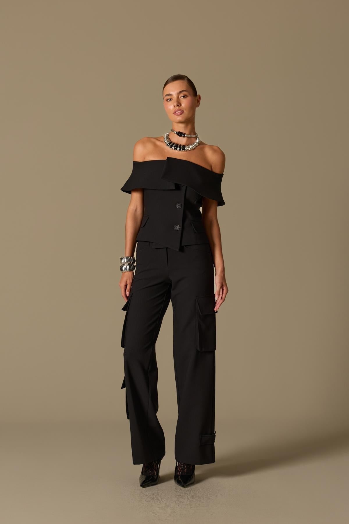 Iconic Carrie Tailored Vest Black