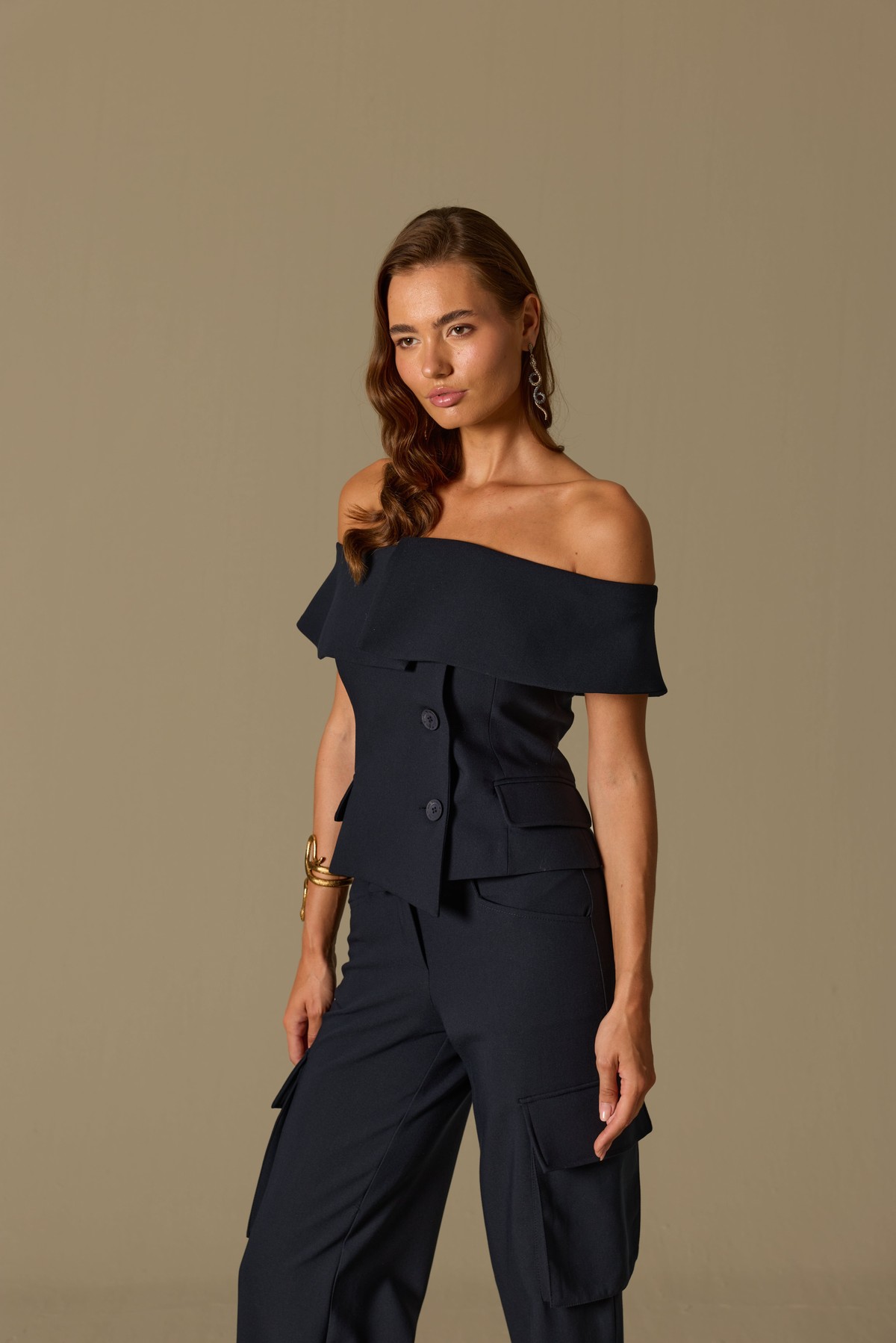 Iconic Carrie Tailored Vest Black