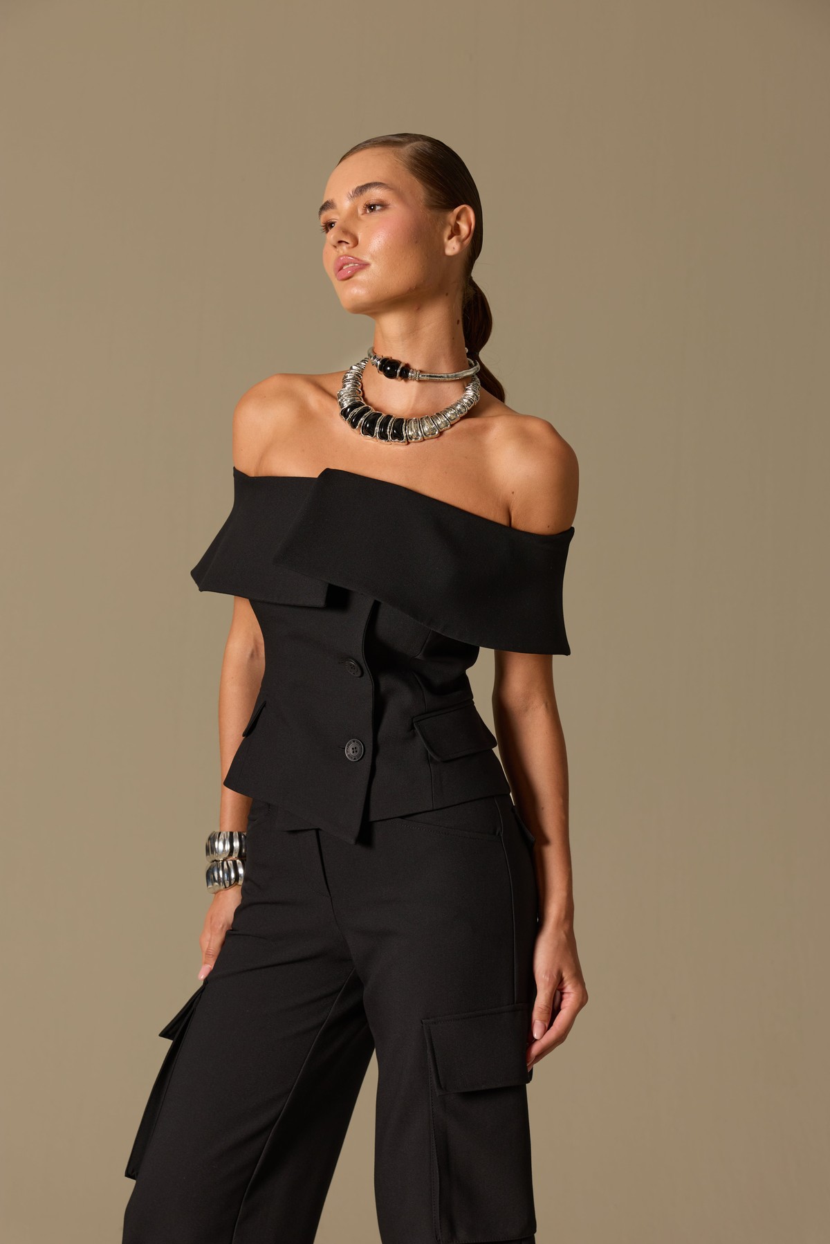 Iconic Carrie Tailored Vest Black