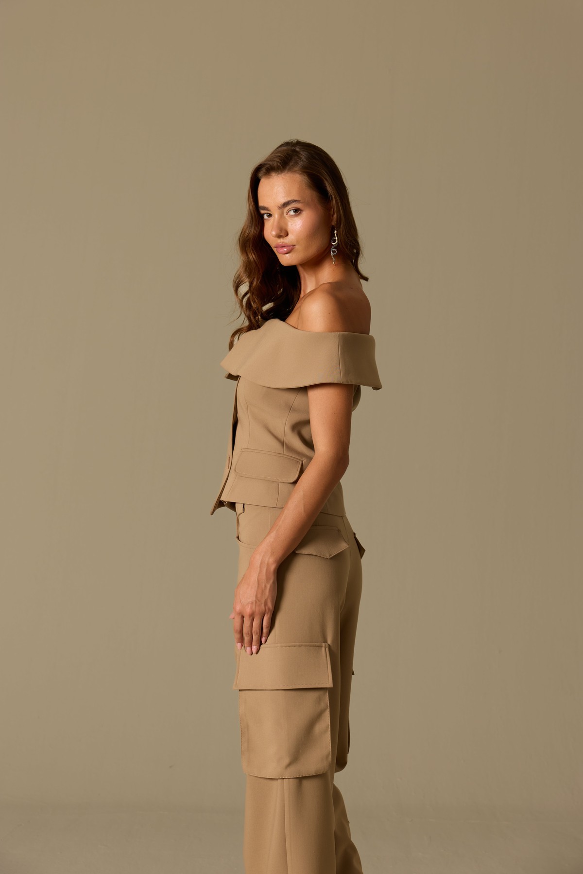 Iconic Carrie Tailored Vest Bronze Brown