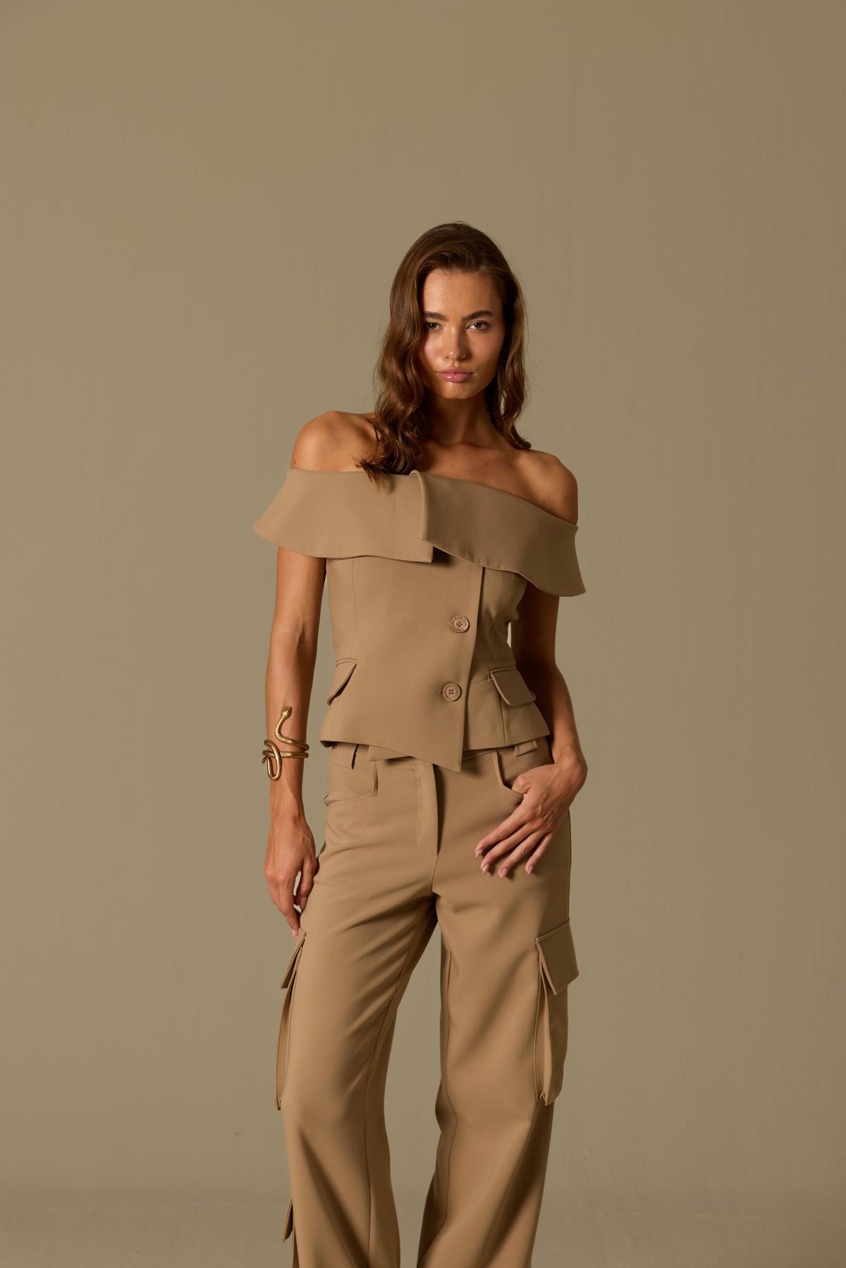 Iconic Carrie Tailored Vest Bronze Brown