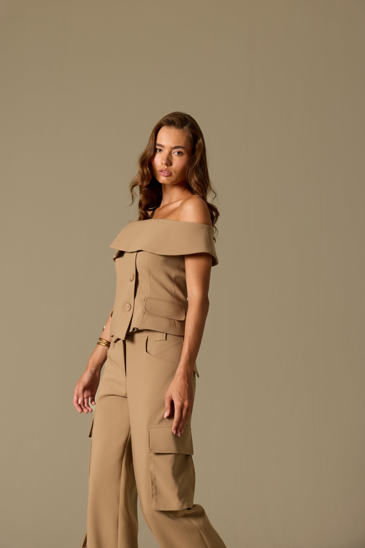 Iconic Carrie Tailored Vest Bronze Brown