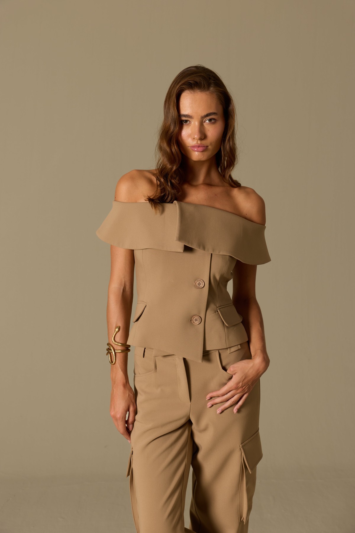 Iconic Carrie Tailored Vest Bronze Brown