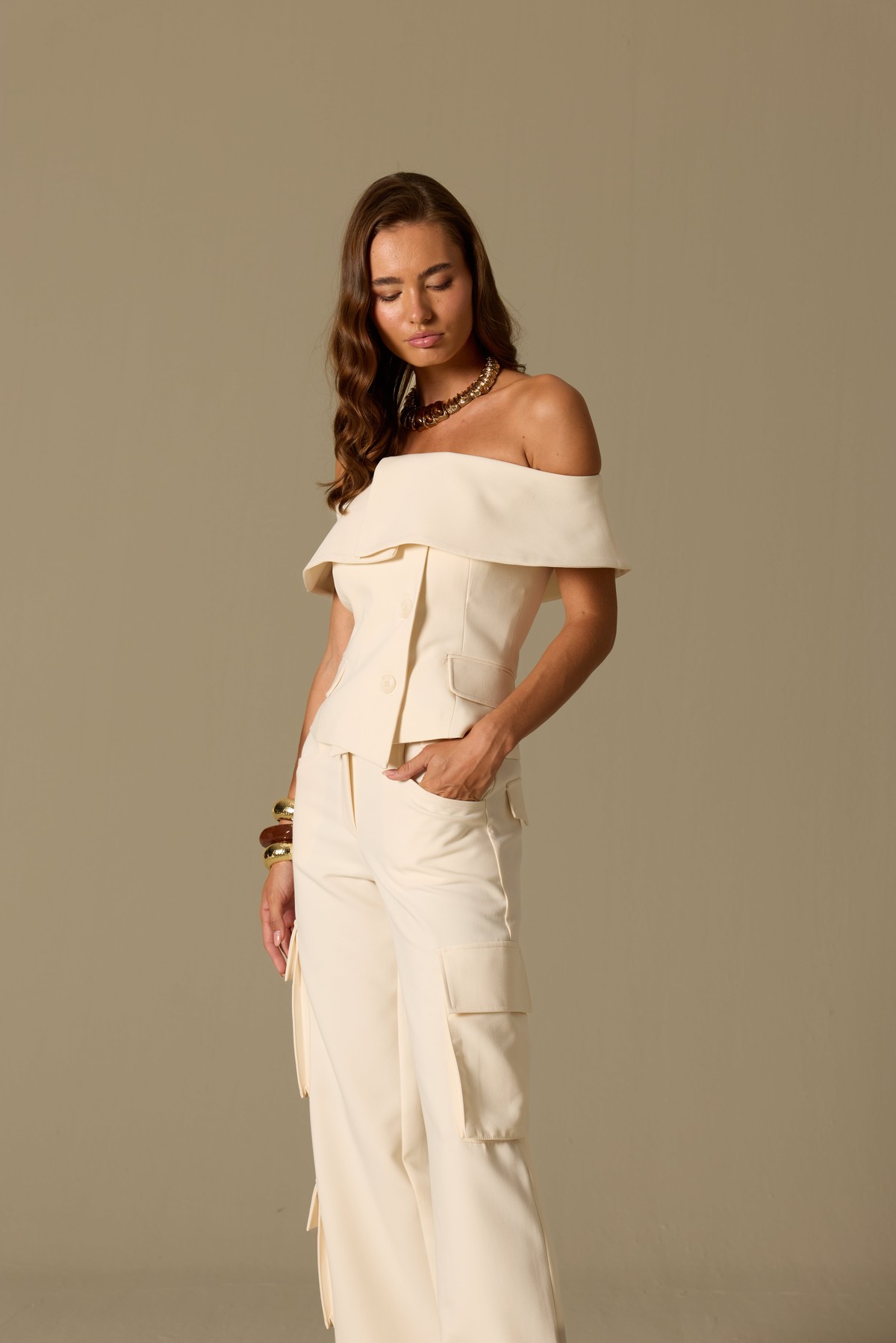 Iconic Carrie Tailored Vest Ecru