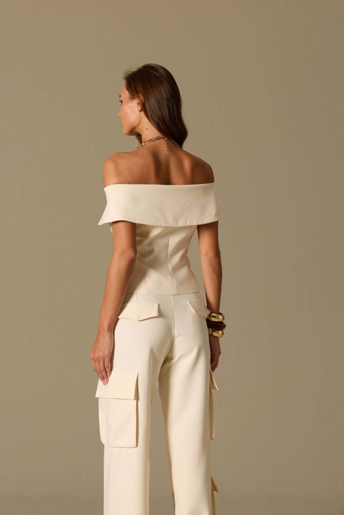 Iconic Carrie Tailored Vest Ecru