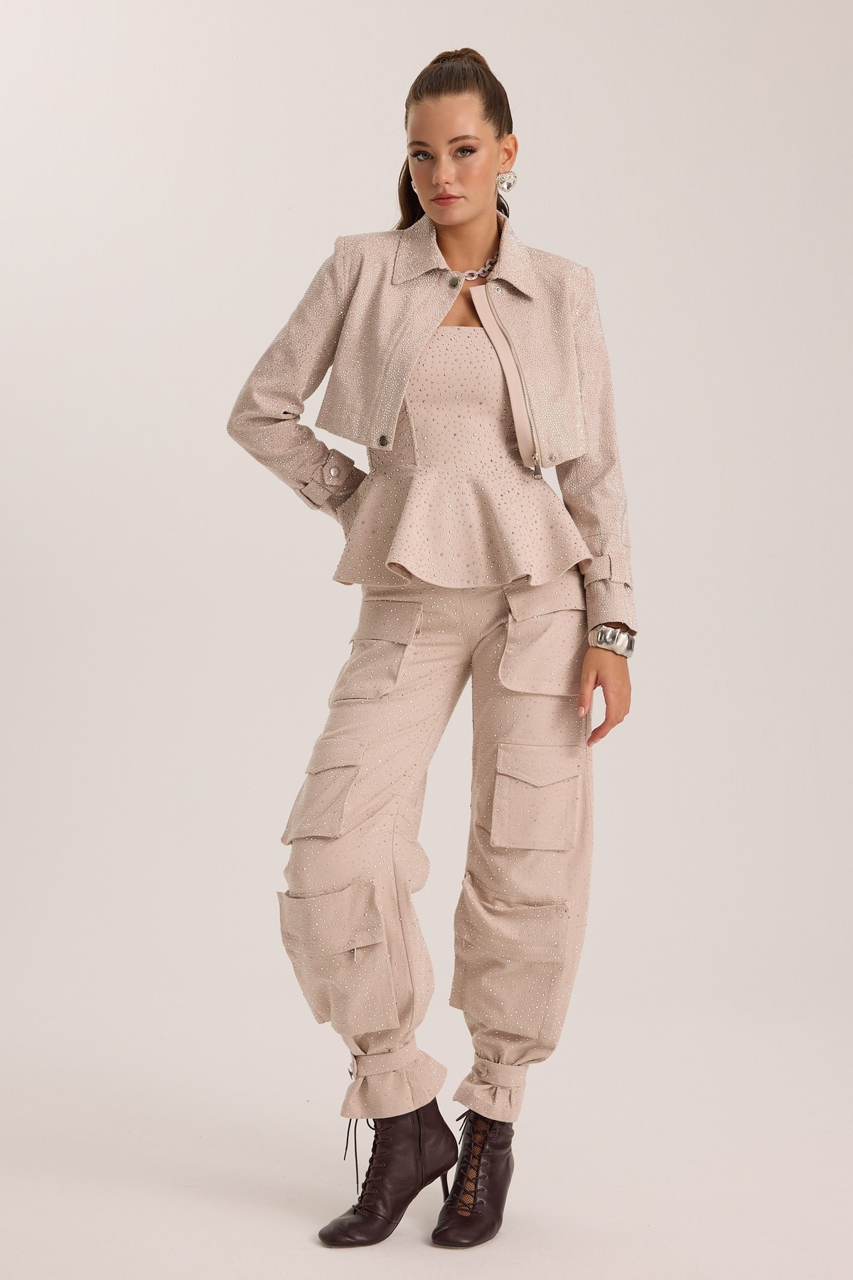 Iconic Femme Vibe Diamond Pants STONE