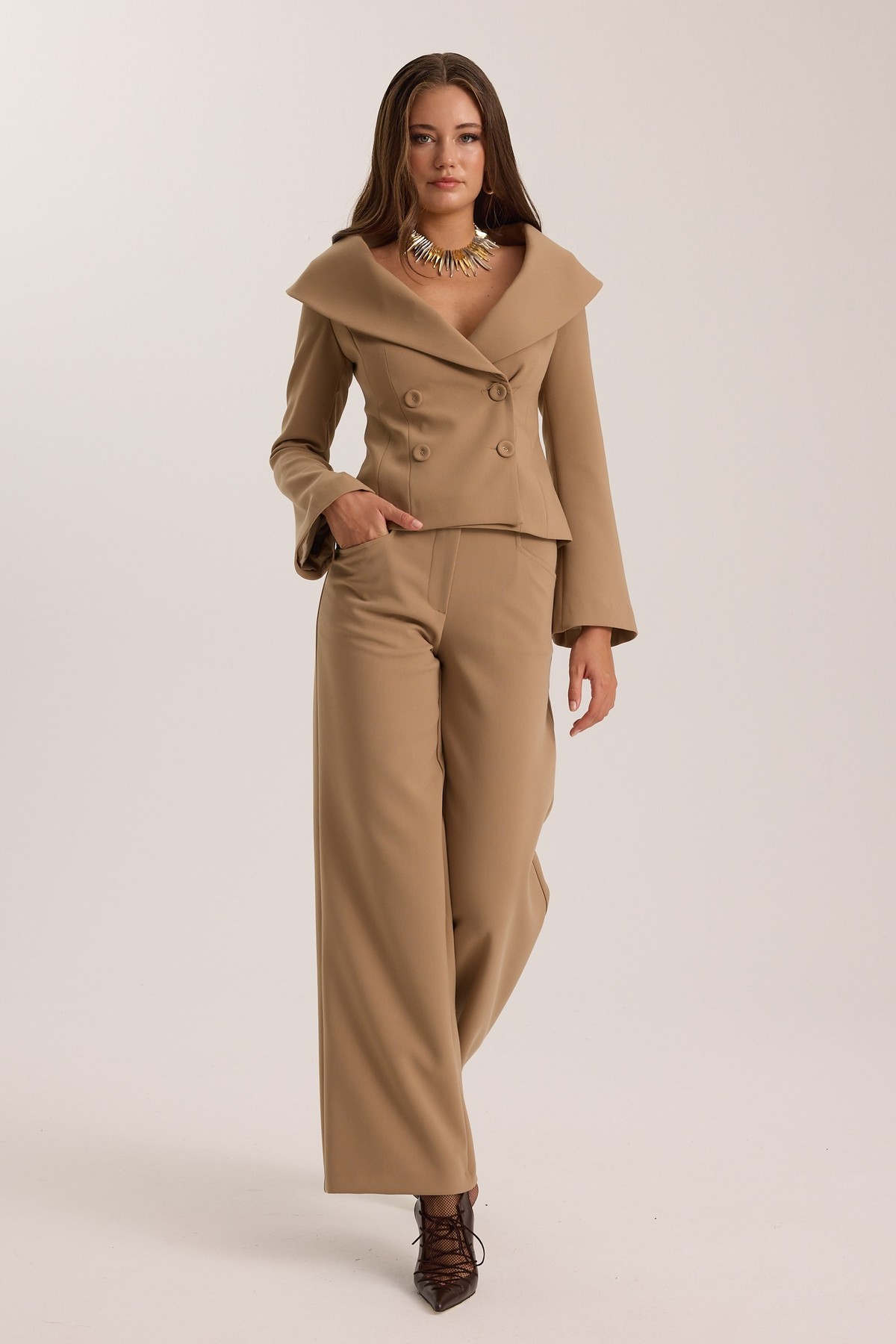 Iconic Heidi Straight Cut Classic Pant Bronze Brown