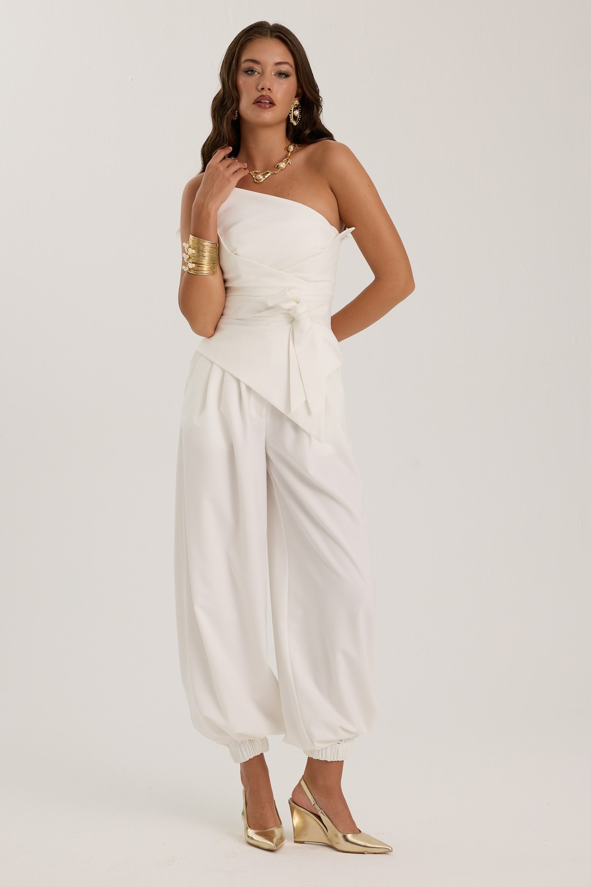 Iconic Modern Drape Pants Ecru