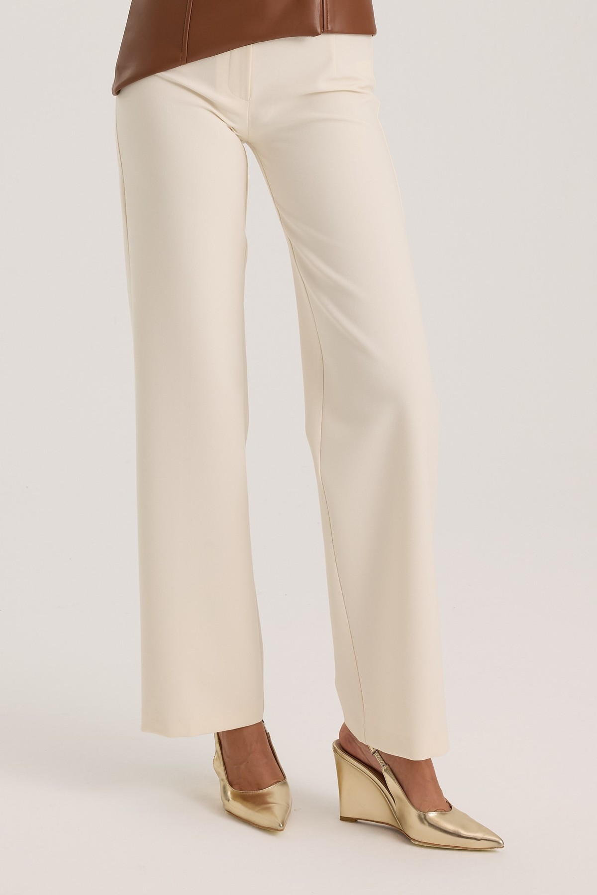 Iconic Second Skin Pant Ecru