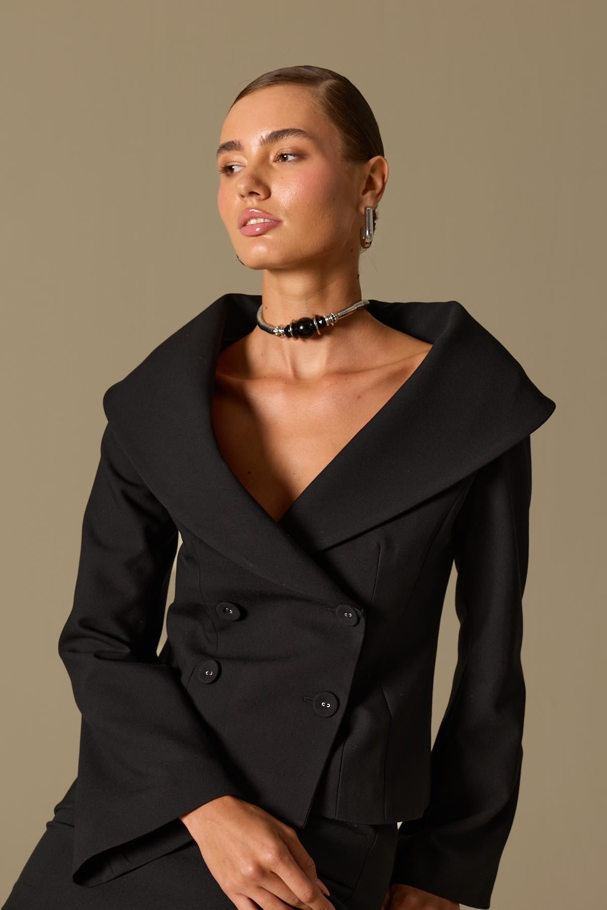 Lady Di Iconic Blazer Black