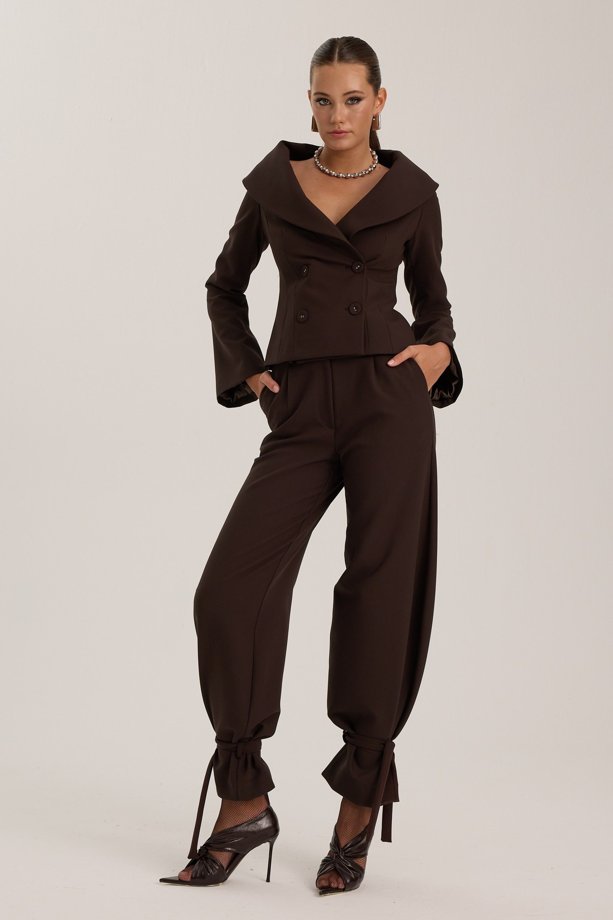Lady Di Iconic Blazer Brown