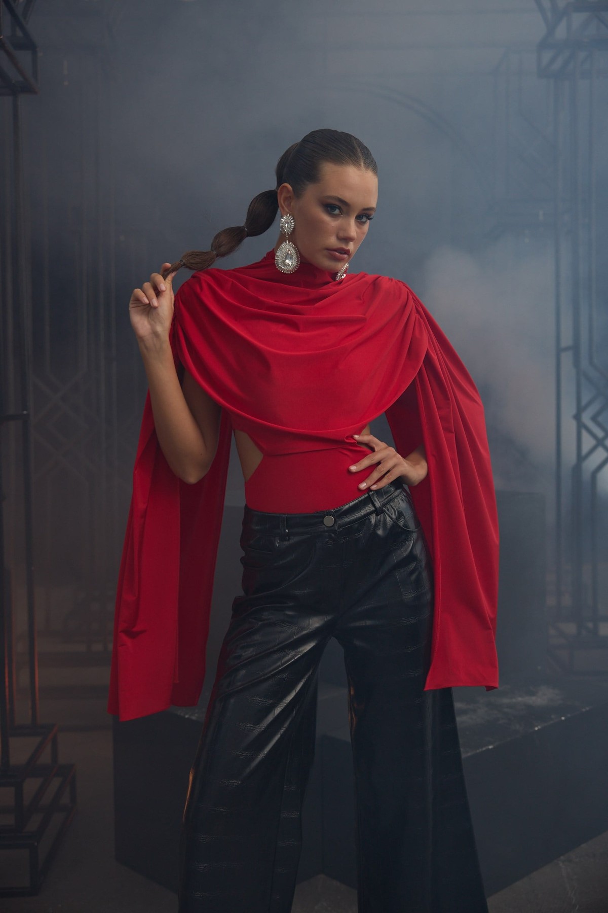 Midnight Queen Bustier Red