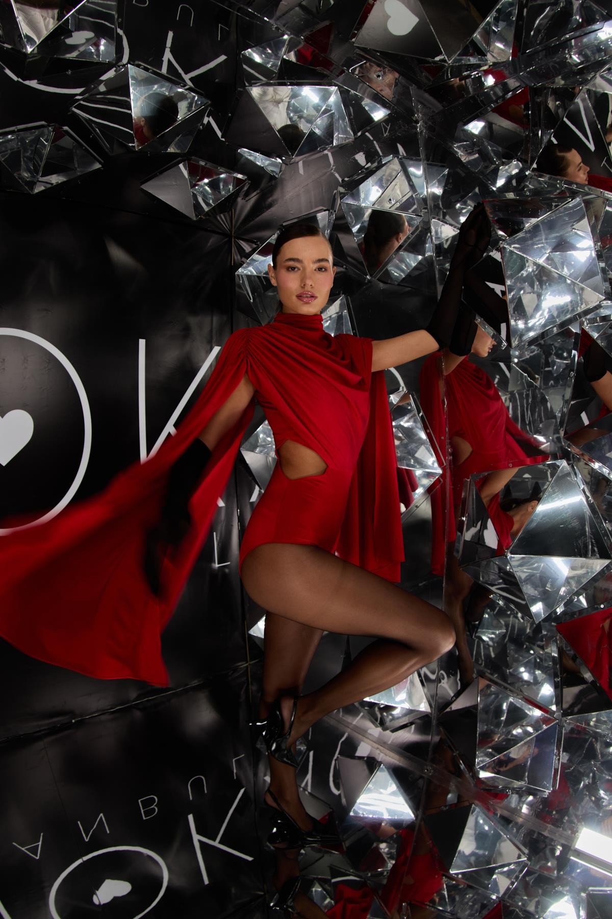 Midnight Queen Bustier Red