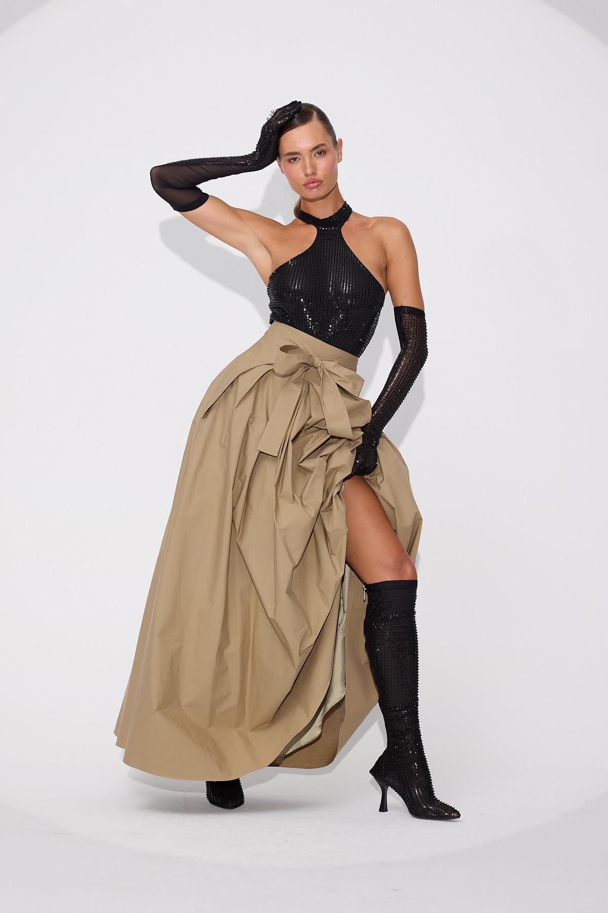Noir Halter Body Black