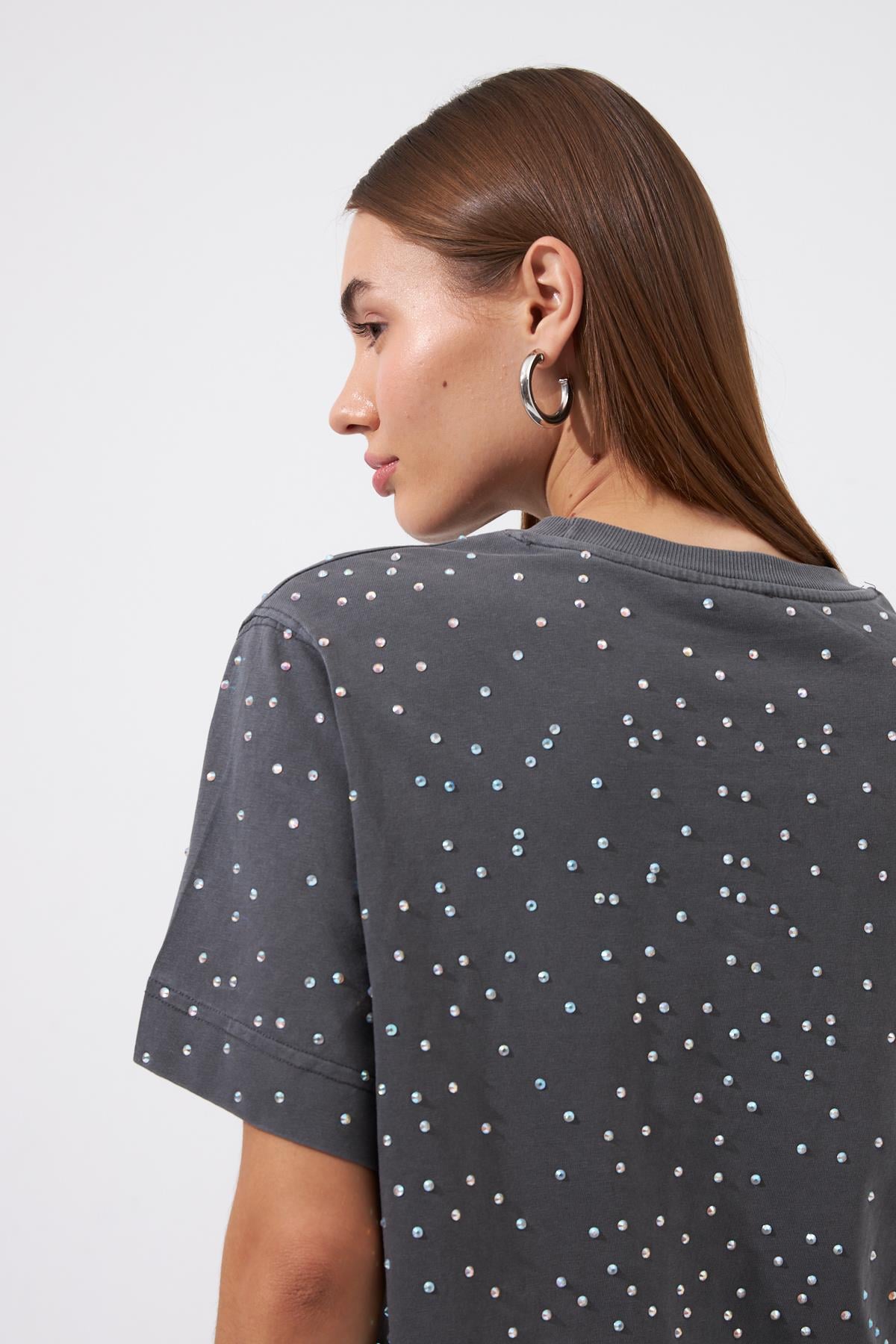 Nok Diamond Serisi Taş Baskılı Yıkamalı Tshirt Antrasit